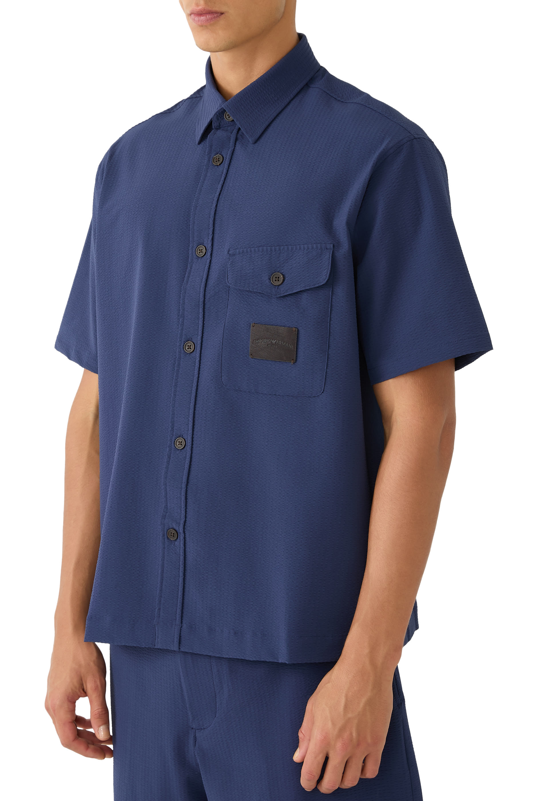 قميص برقعة شعار الماركة سيرساكر