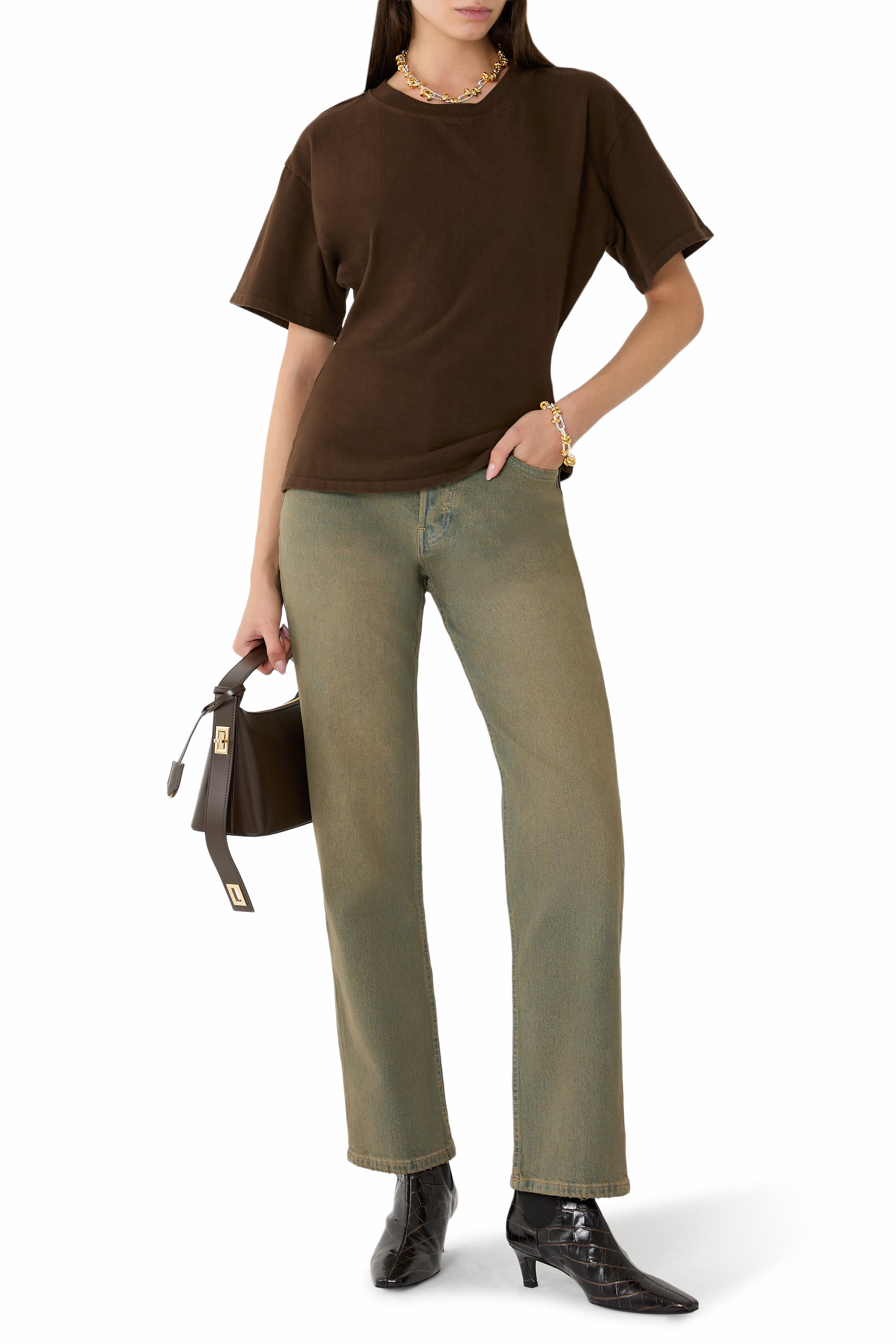 تيشيرت إيرو بقصة ضيقة