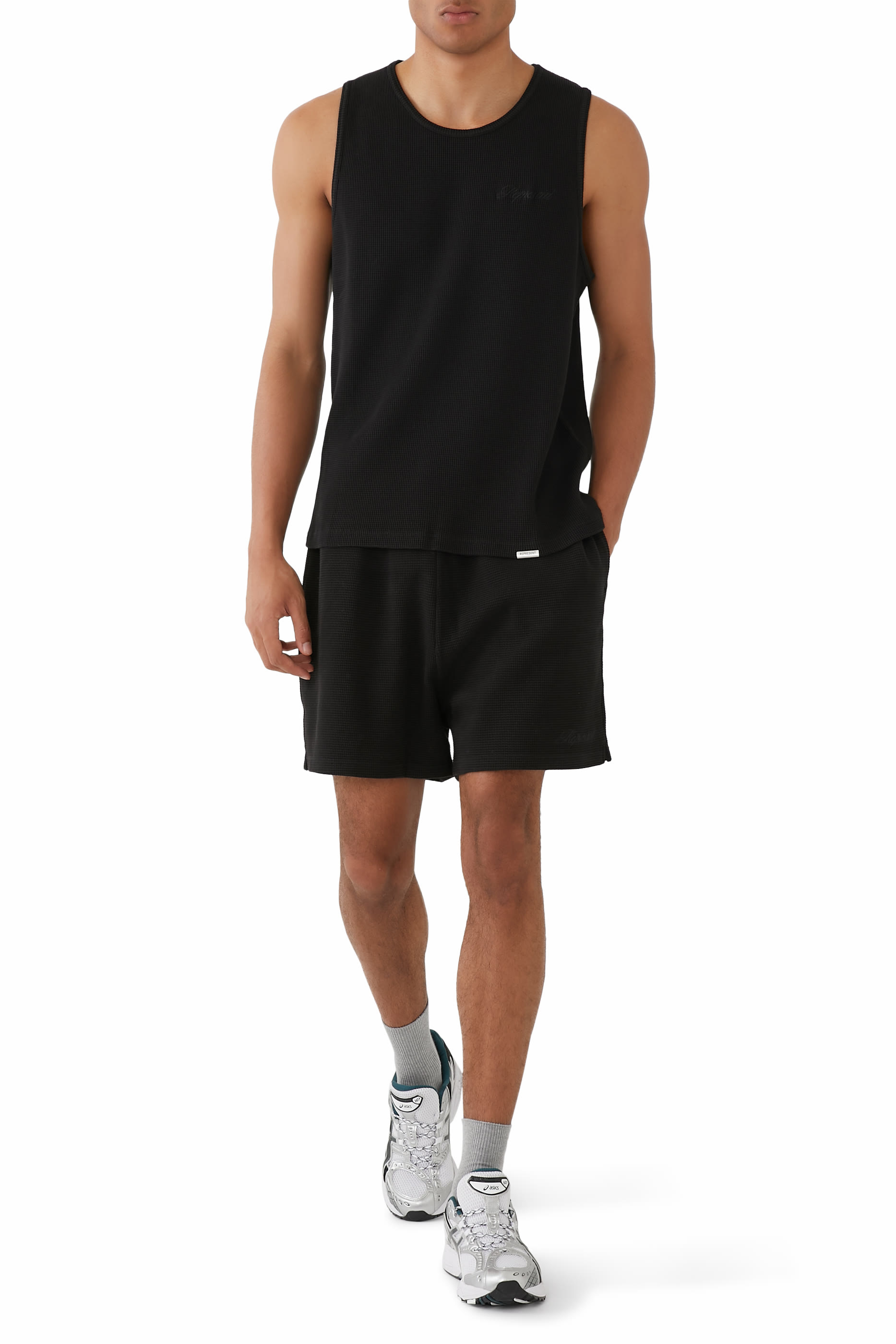 شورت قماش متشابك