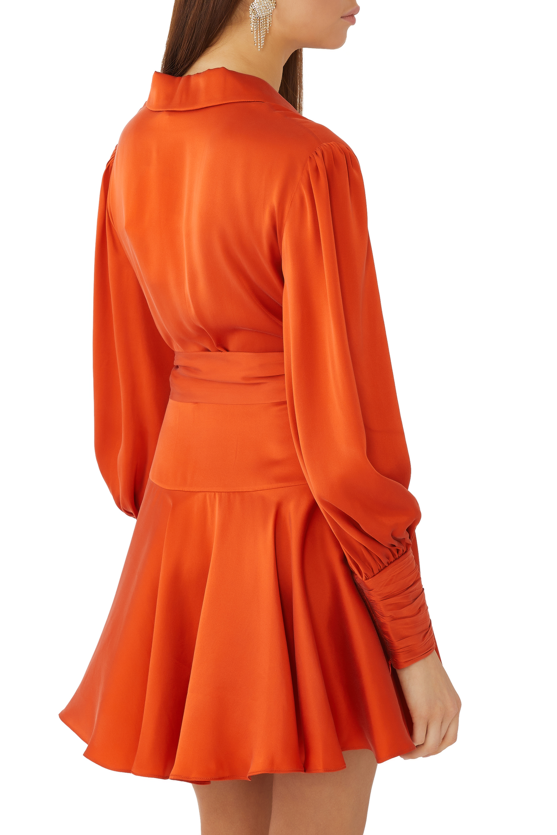 فستان قصير بتصميم ملفوف بكشكش حرير