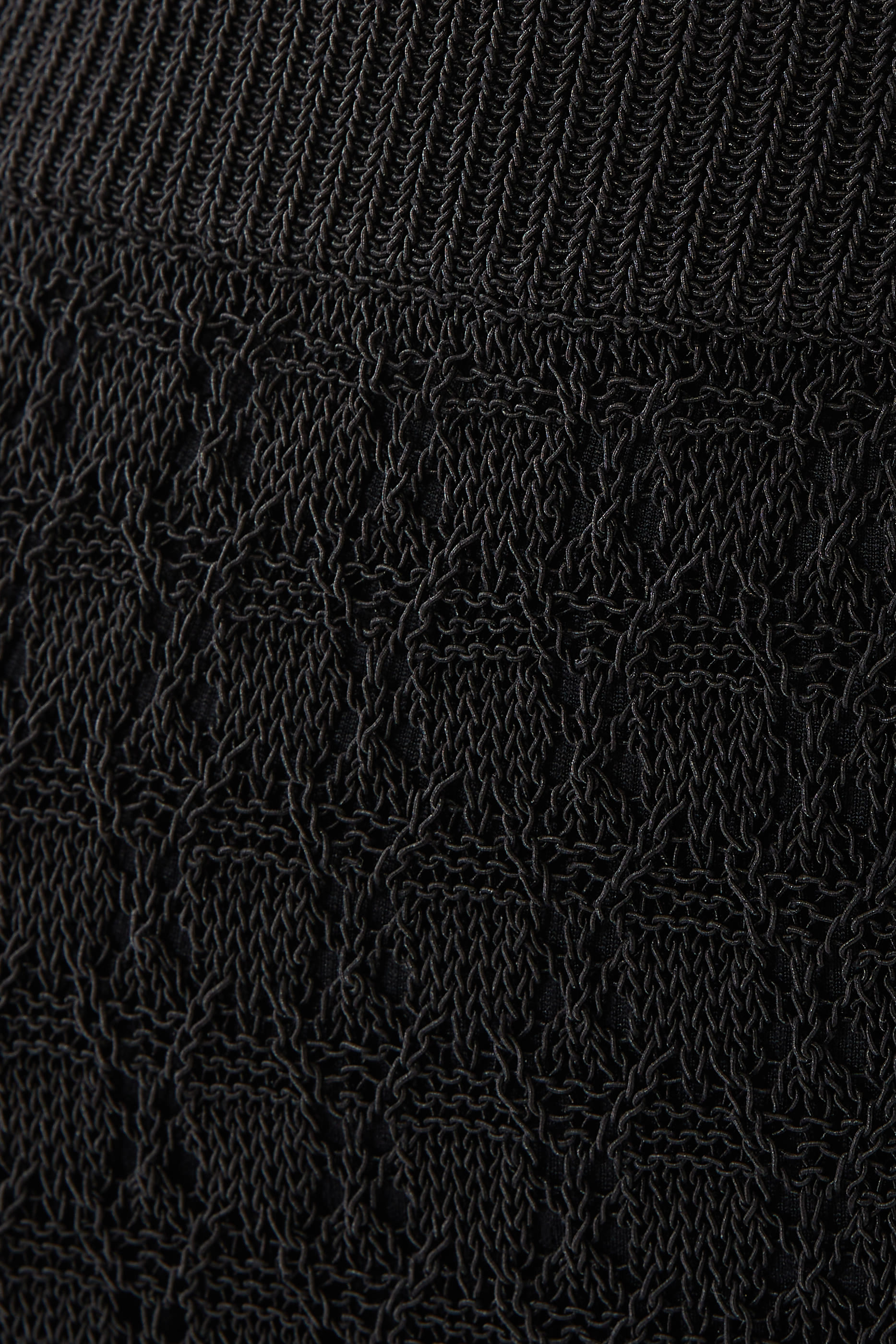 تنورة بوينتيلي طويلة لامعة