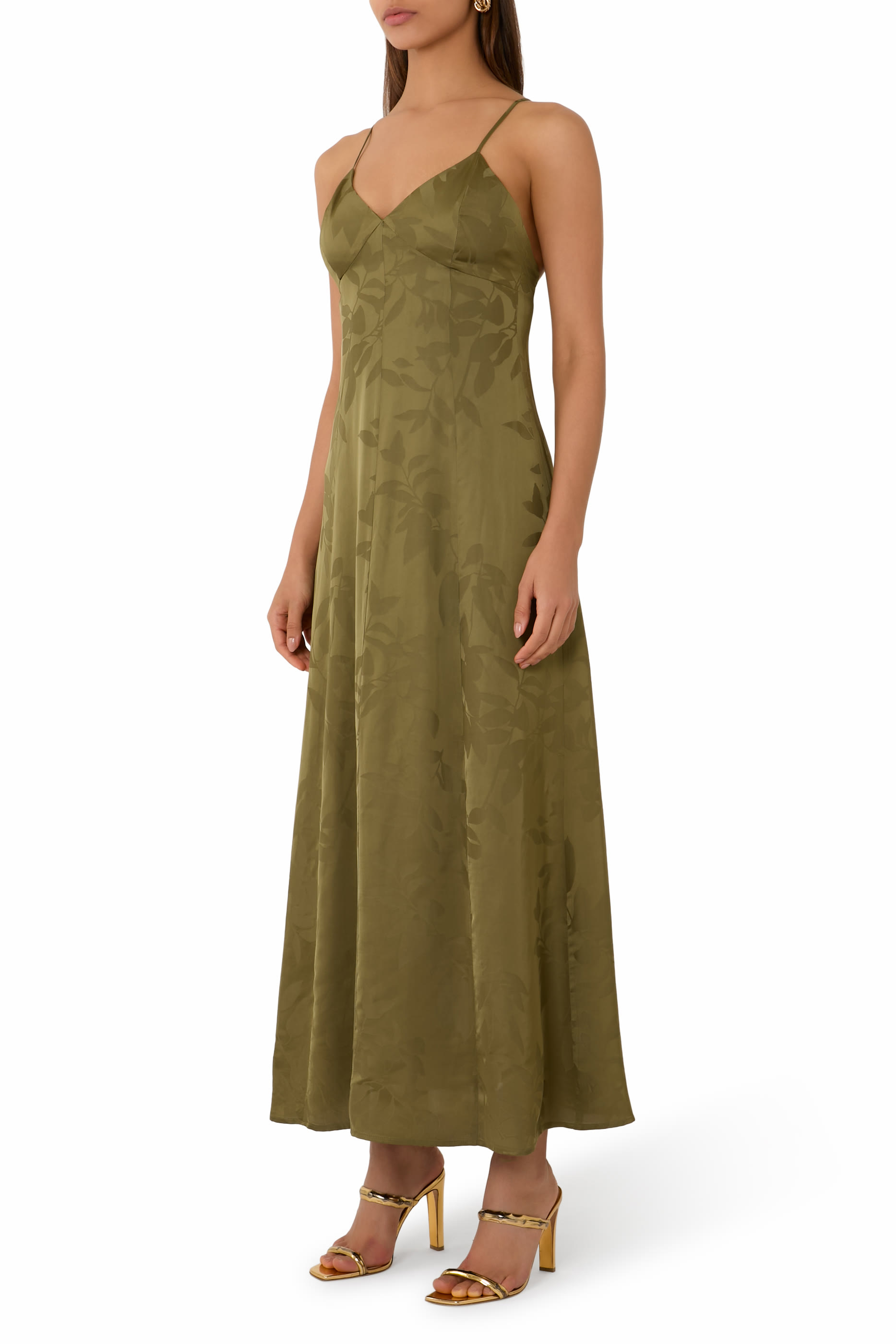 فستان طويل درابيه