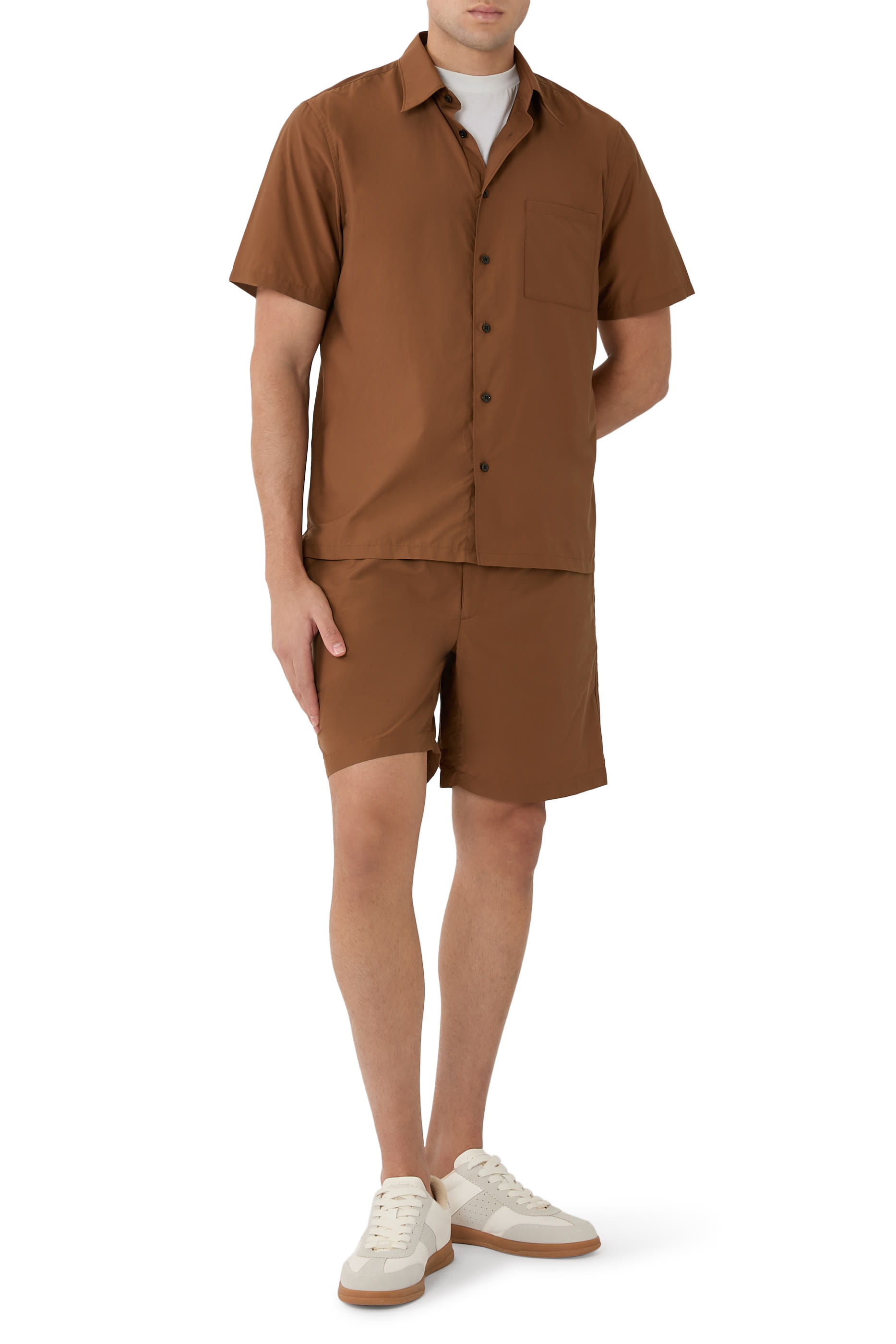 قميص نول بأكمام قصيرة