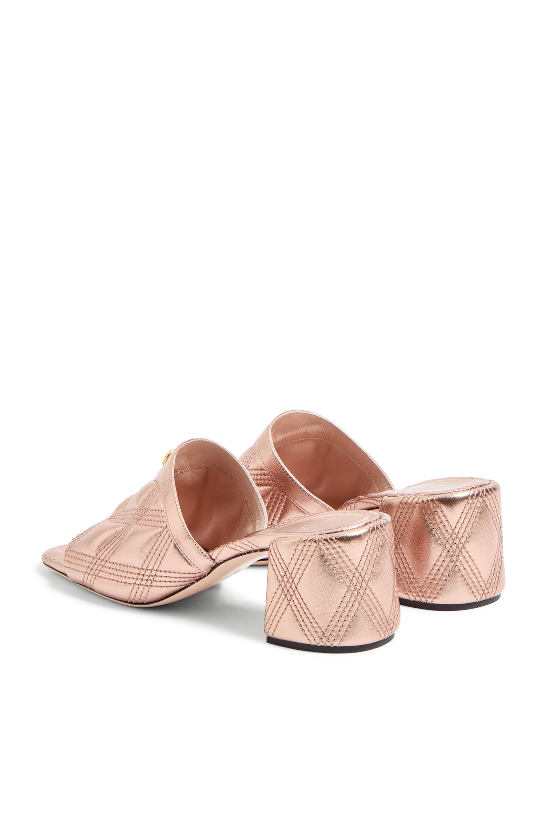 حذاء كويلتي 20 مفتوح جلد