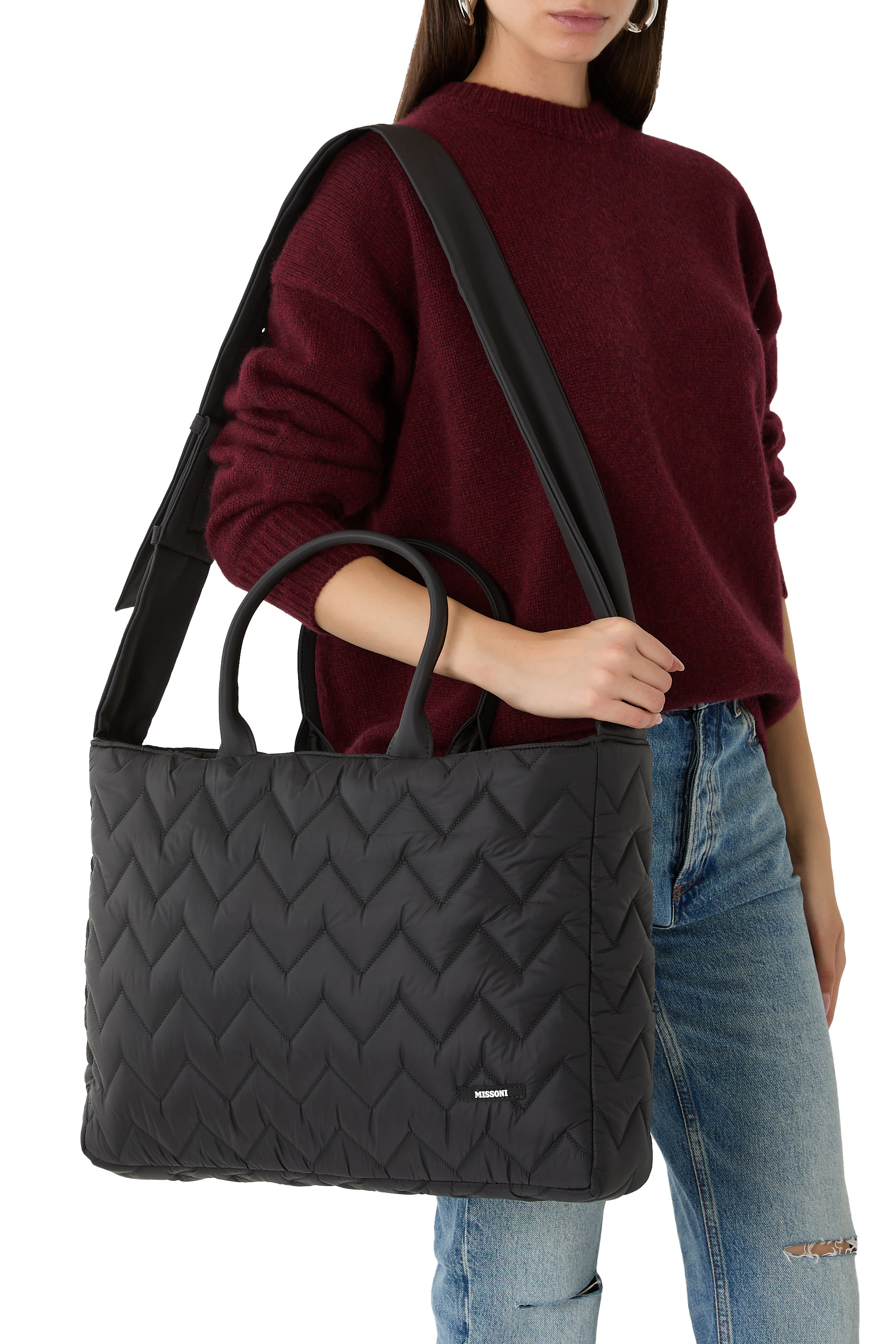 حقيبة مستلزمات أطفال بحياكة مبطنة بنقشة خطوط متعرجة شيفرون