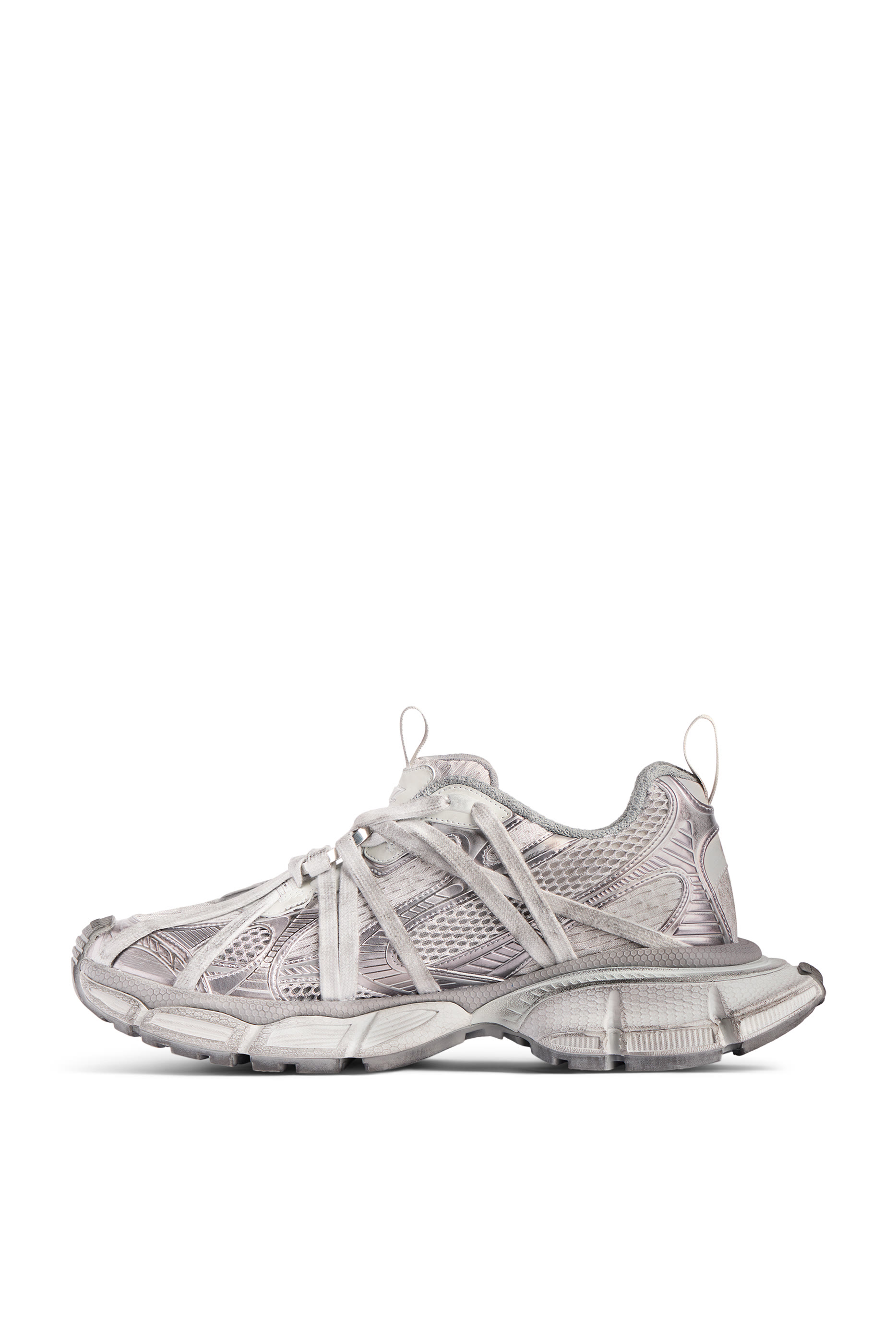 سنيكرز إكستريم بأربطة 3 إكس ال 