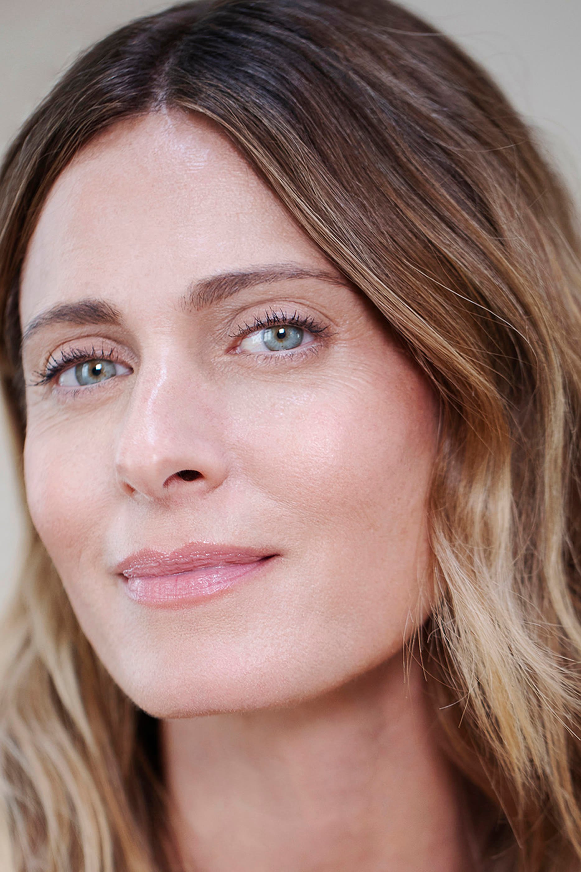 كريم أساس سيسليا لو تنت مقاوم لعلامات التقدم في السن