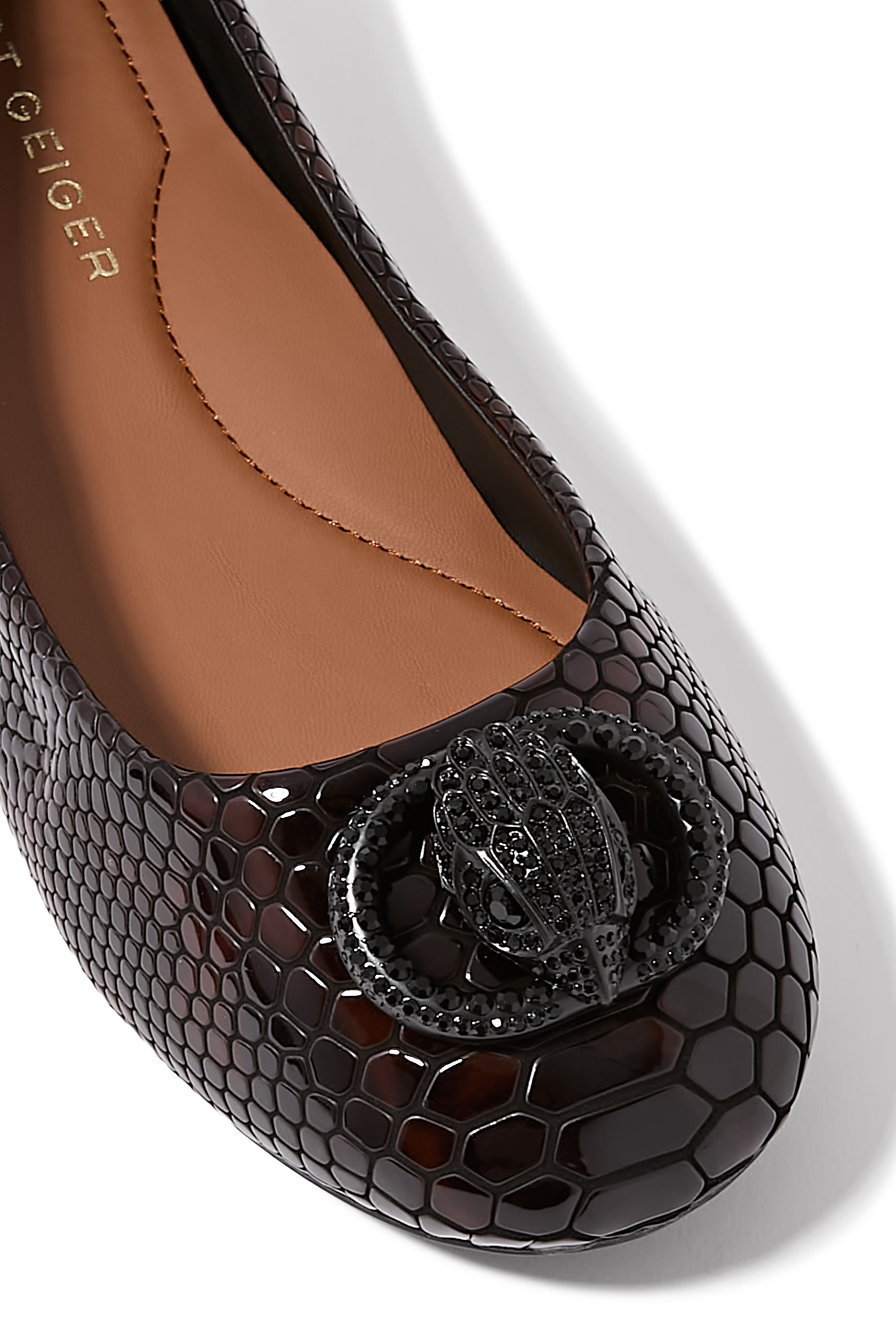 حذاء بالرينا تشيلسي بكعب مسطح