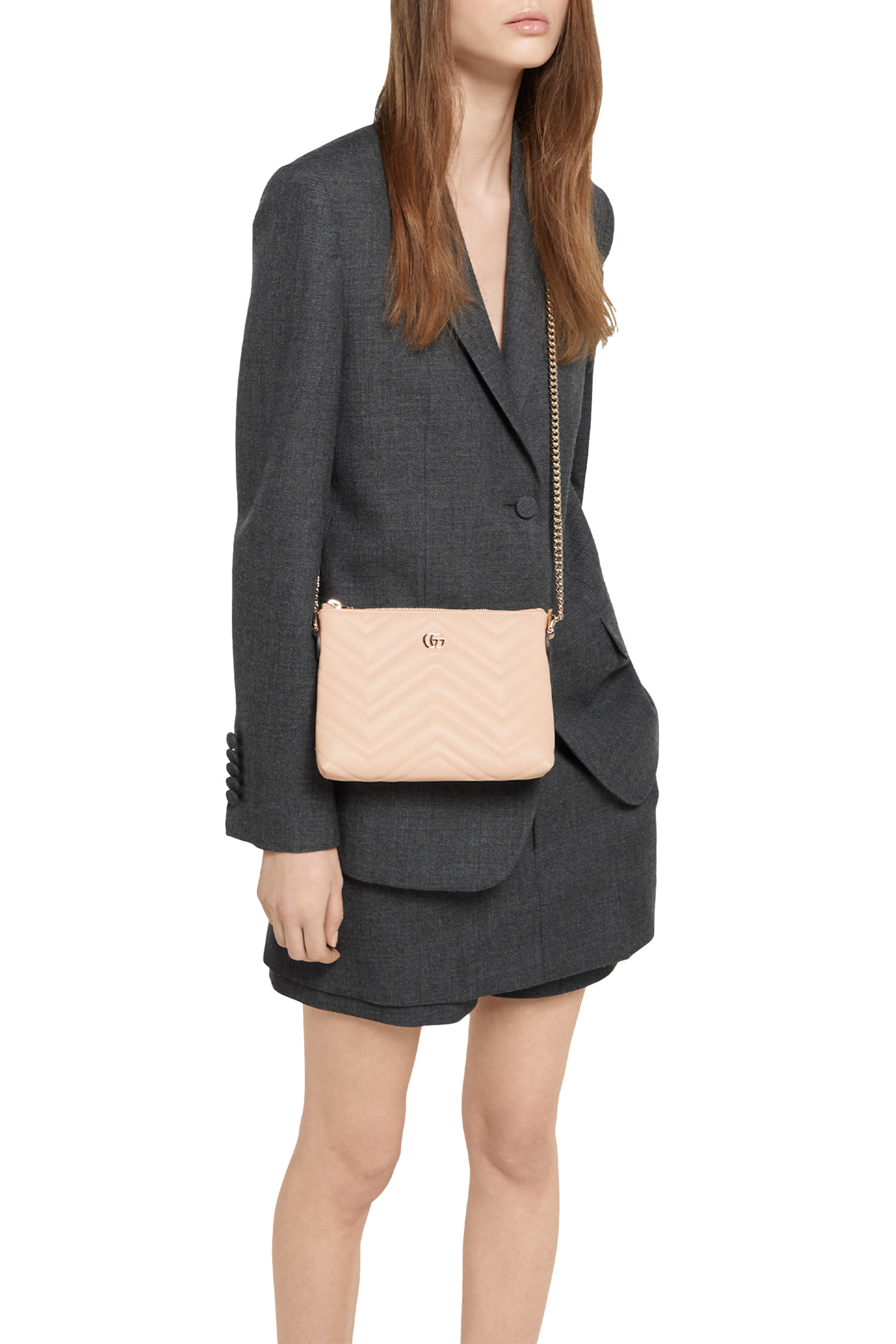 حقيبة بوشيت مارمونت مزبنة بشعار الماركة بسلسلة 