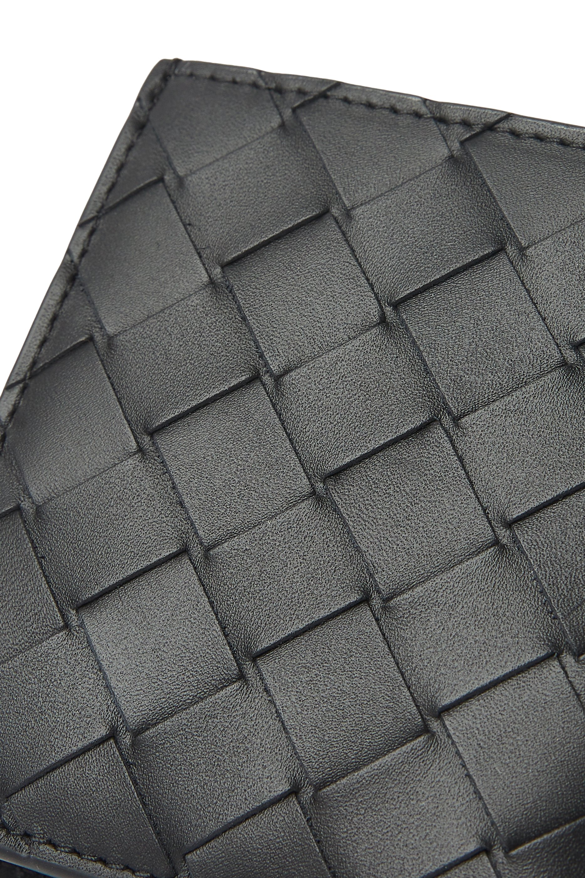 محفظة بتصميم مجدول رفيع ثنائي الطي