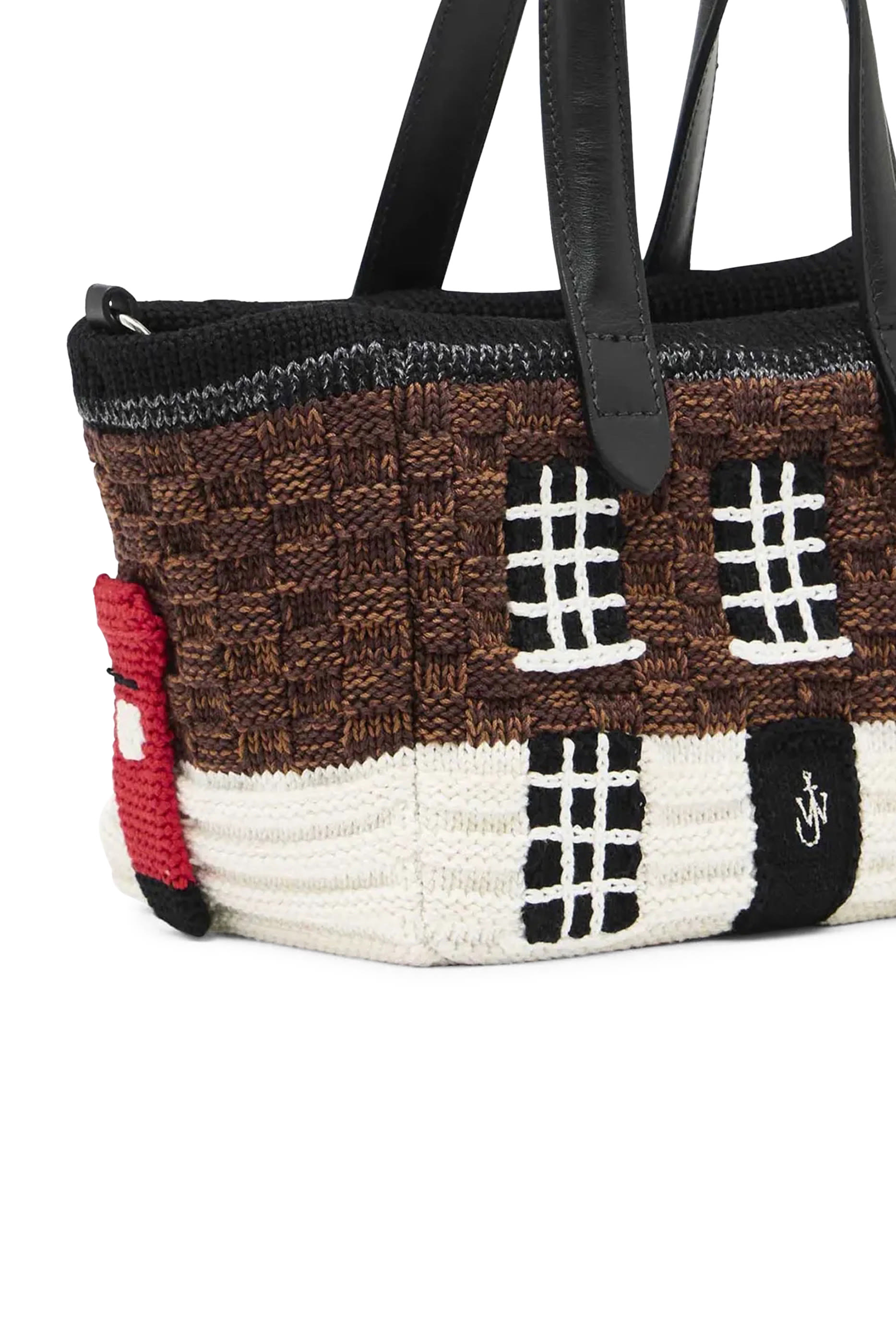 حقيبة يد صغيرة بيلت