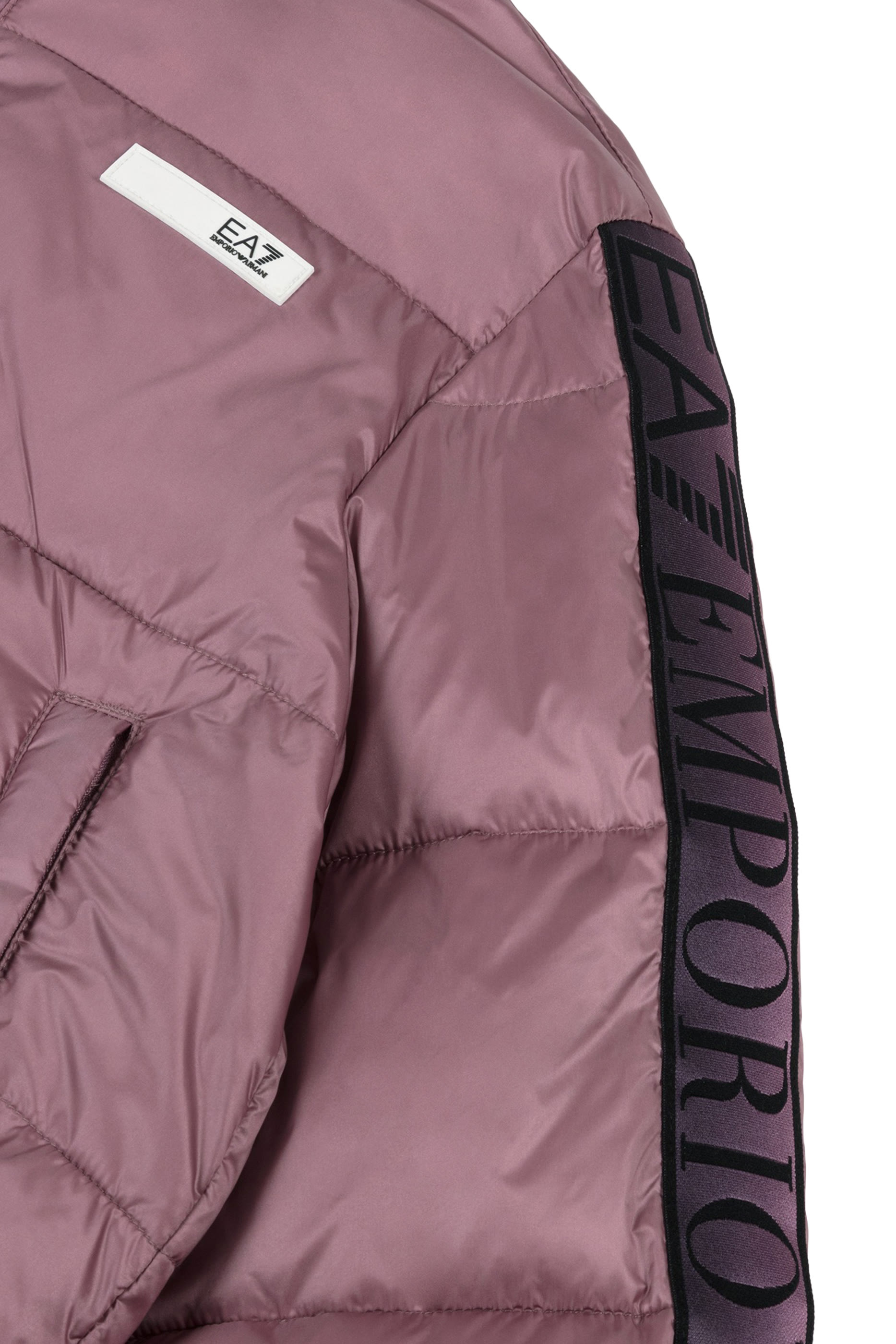 جاكيت بغطاء للرأس بتصميم مبطن للراس