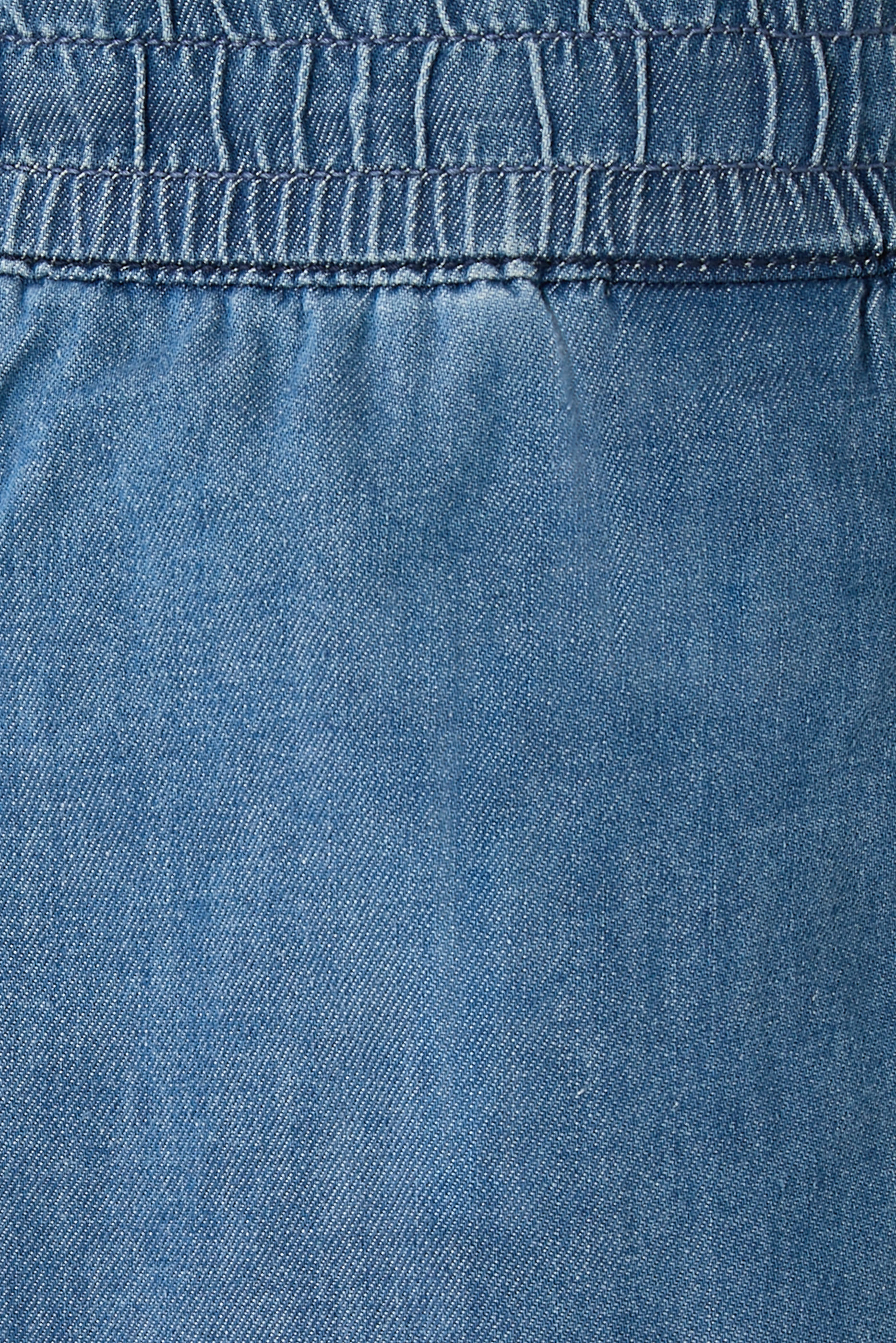 بنطال رياضي بشعار