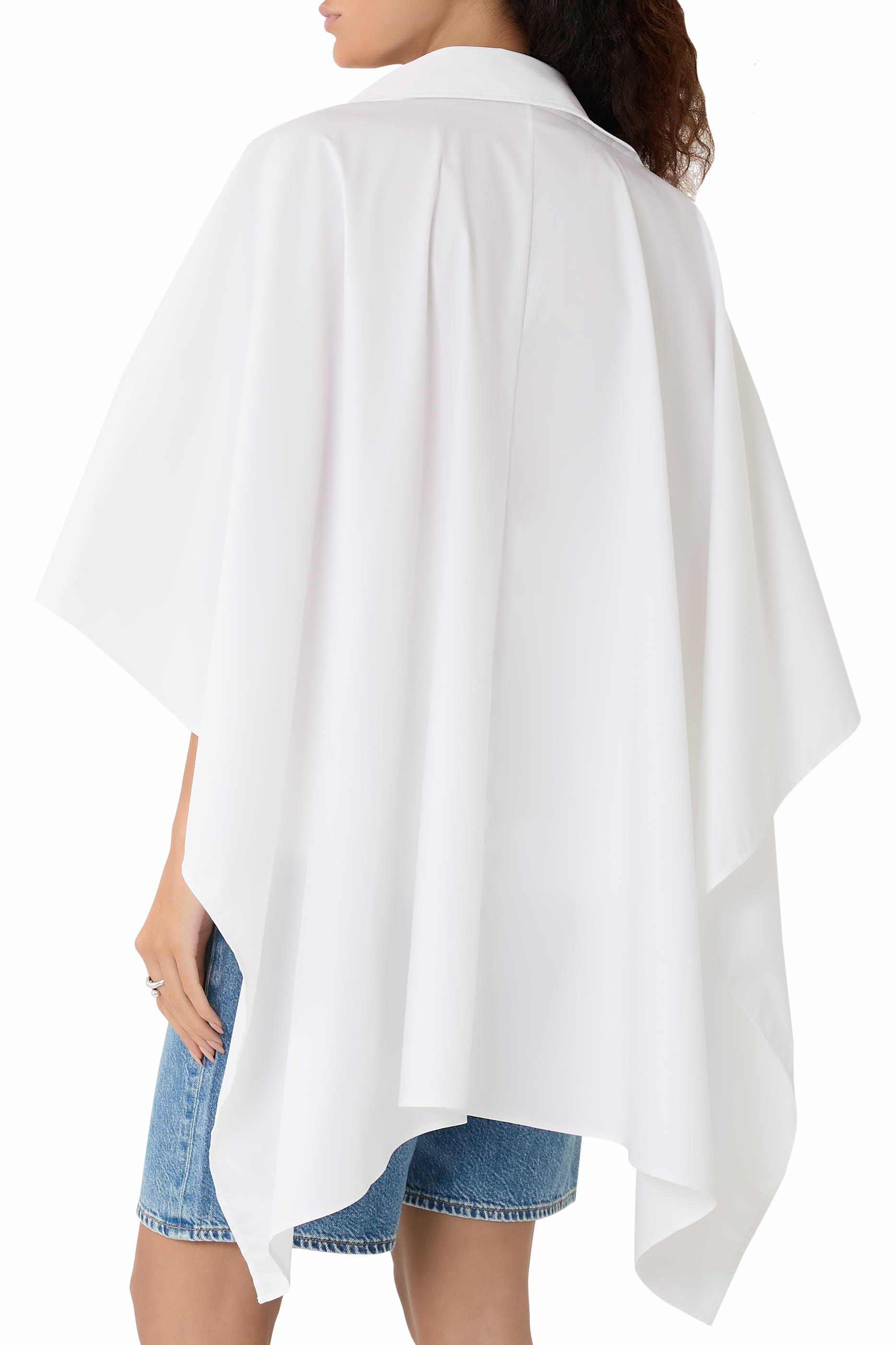 قميص ريزيلينت بظهر درابيه وقصة ضيقة