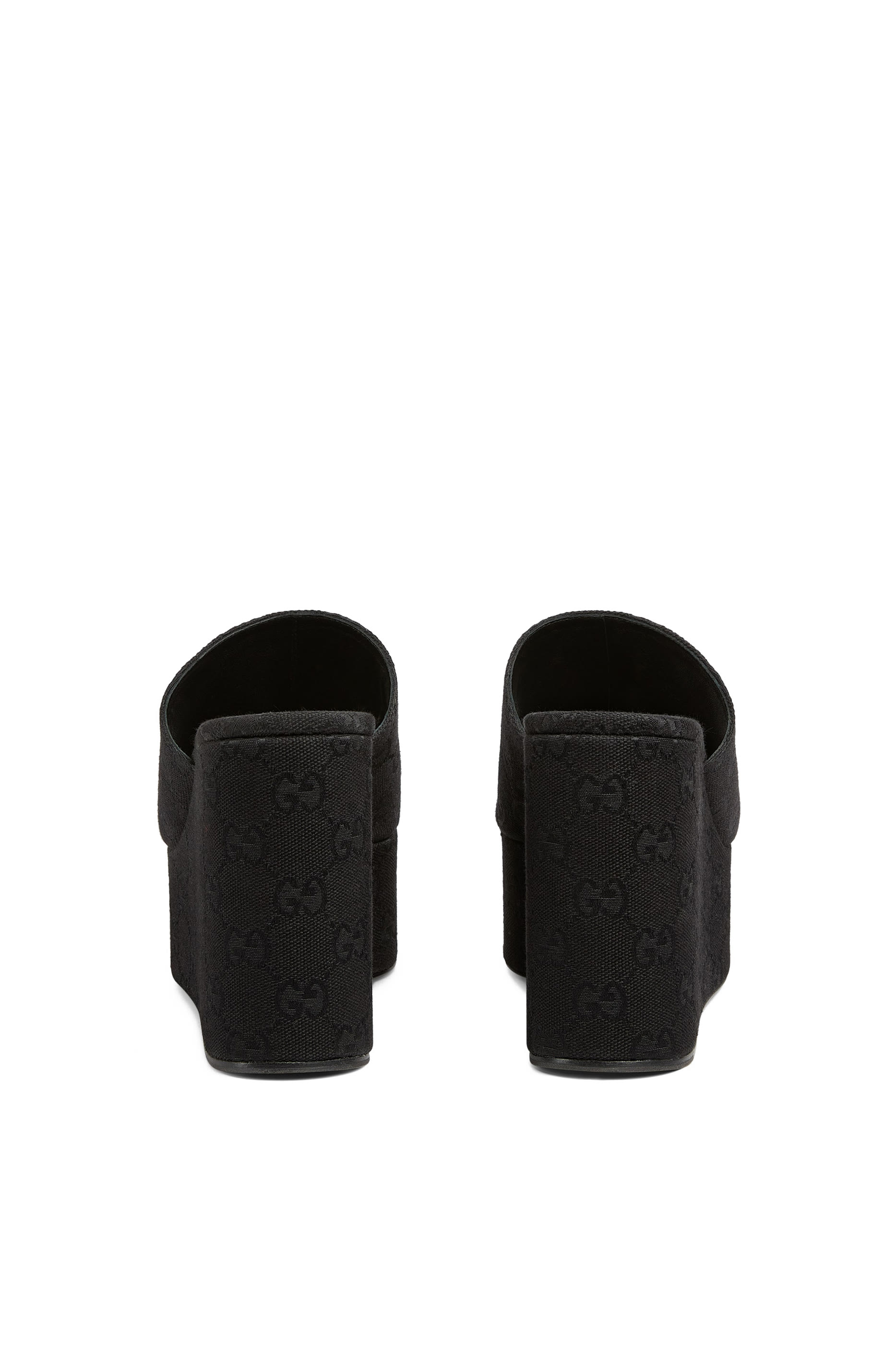 صندل بنعل ويدج 60 وحلية شعار الماركة