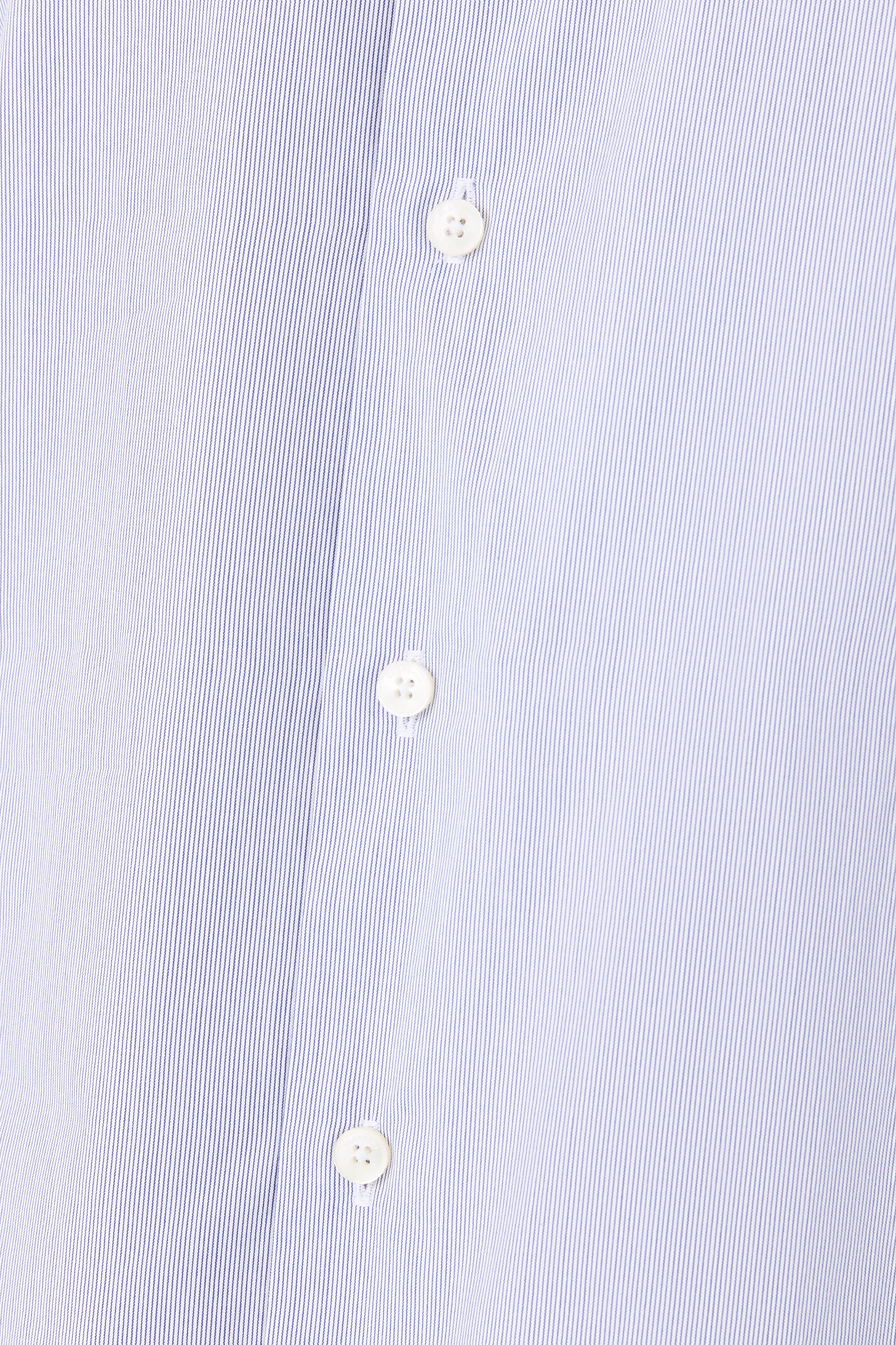 قميص بقصة ضيقة قطن