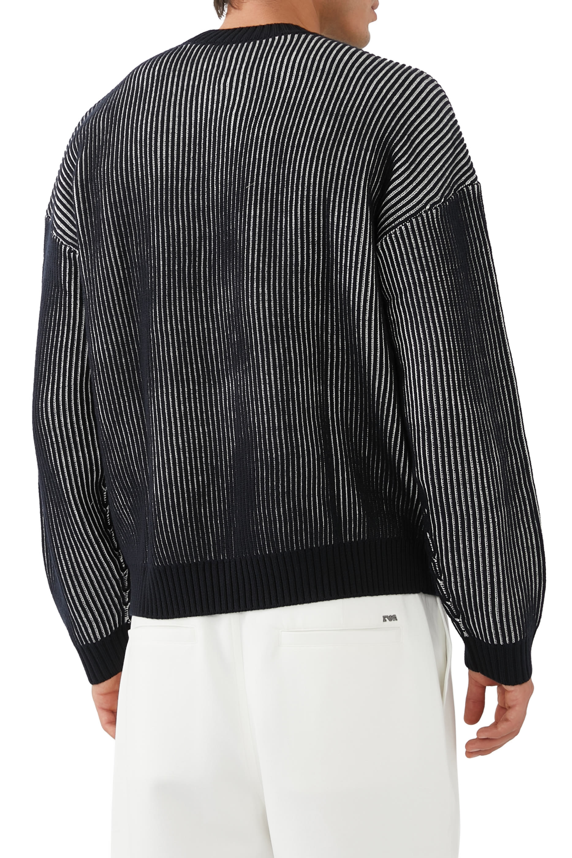 بلوزة مخططة