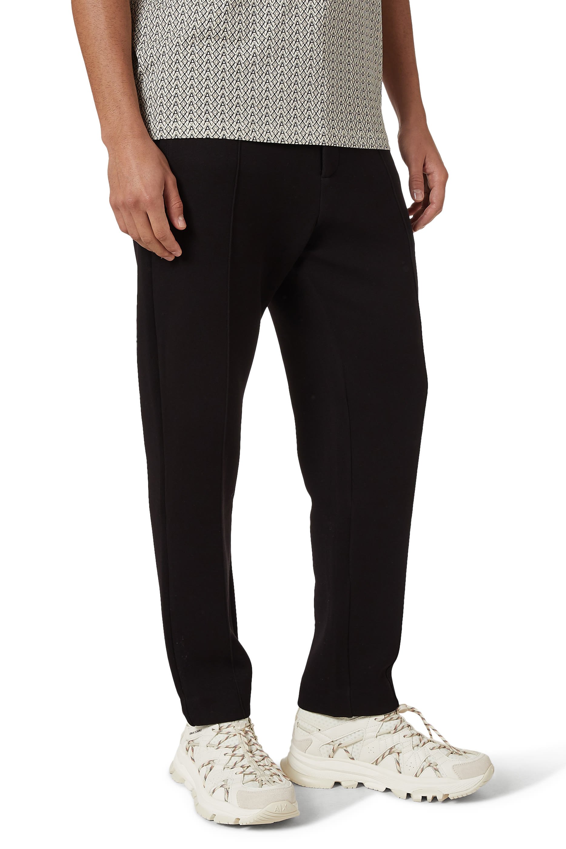 سنيكرز بشعار الماركة قماش معالج