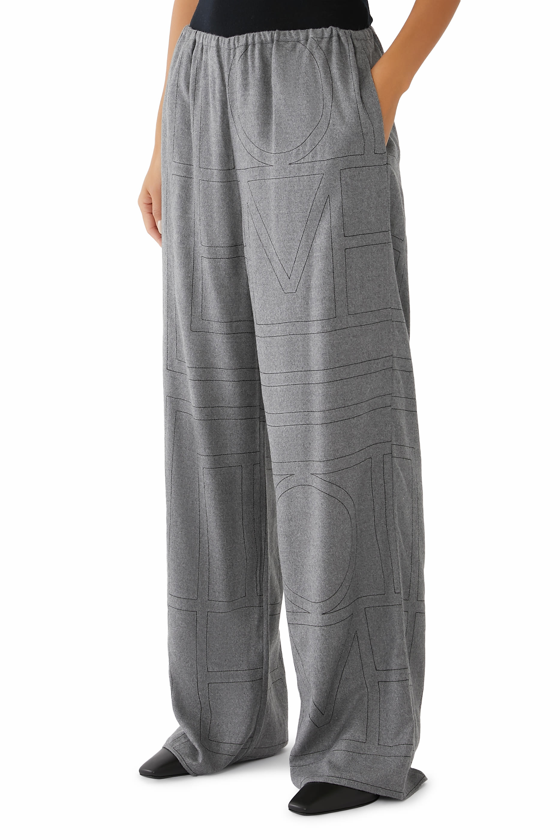 بنطال بيجاما بنقشة شعار الماركة من الفلانيل