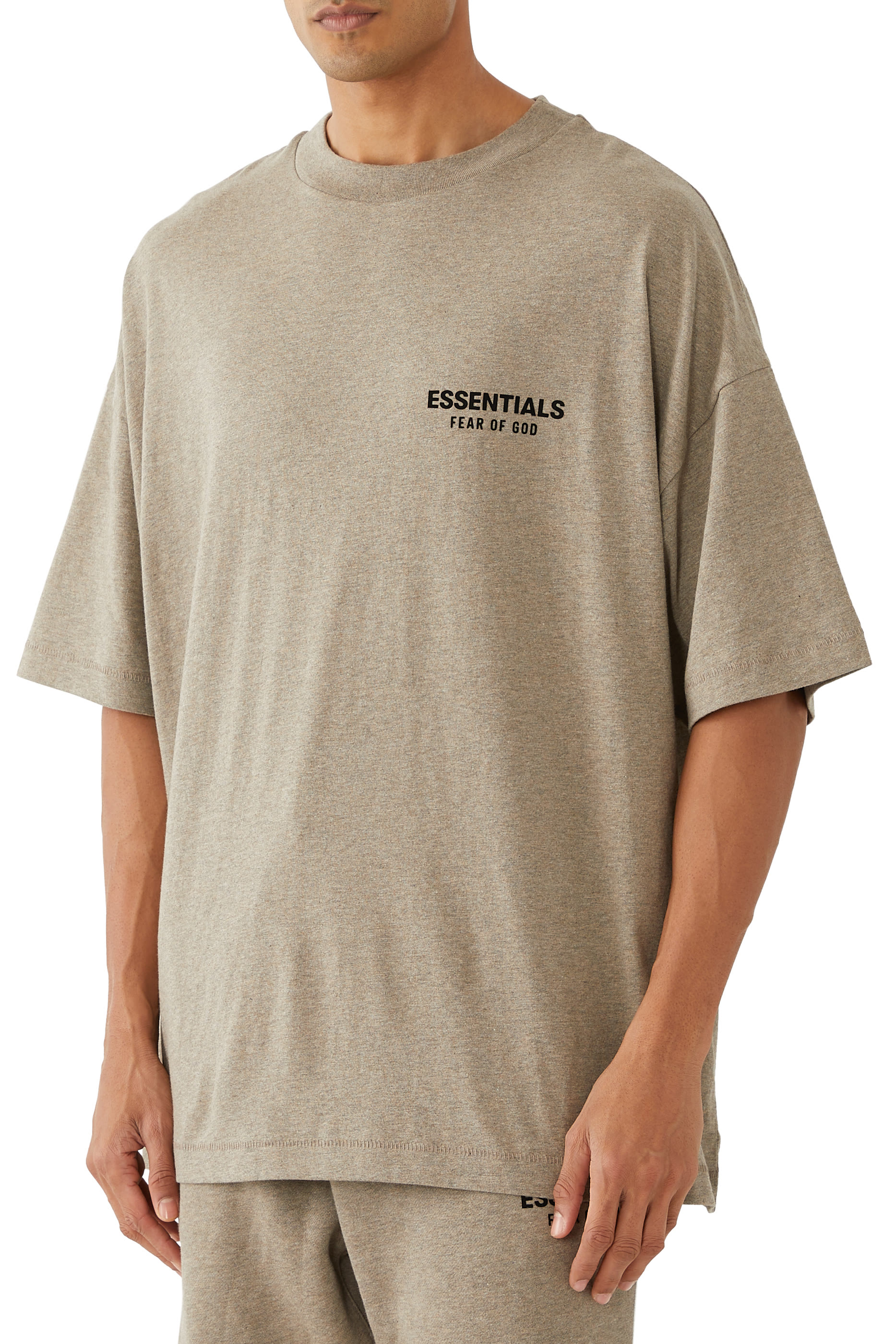 تيشيرت بياقة ضيقة جيرسيه