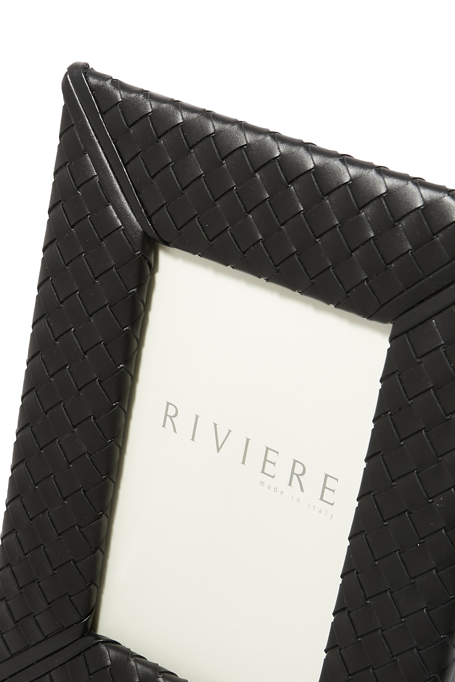 إطار صور نورا