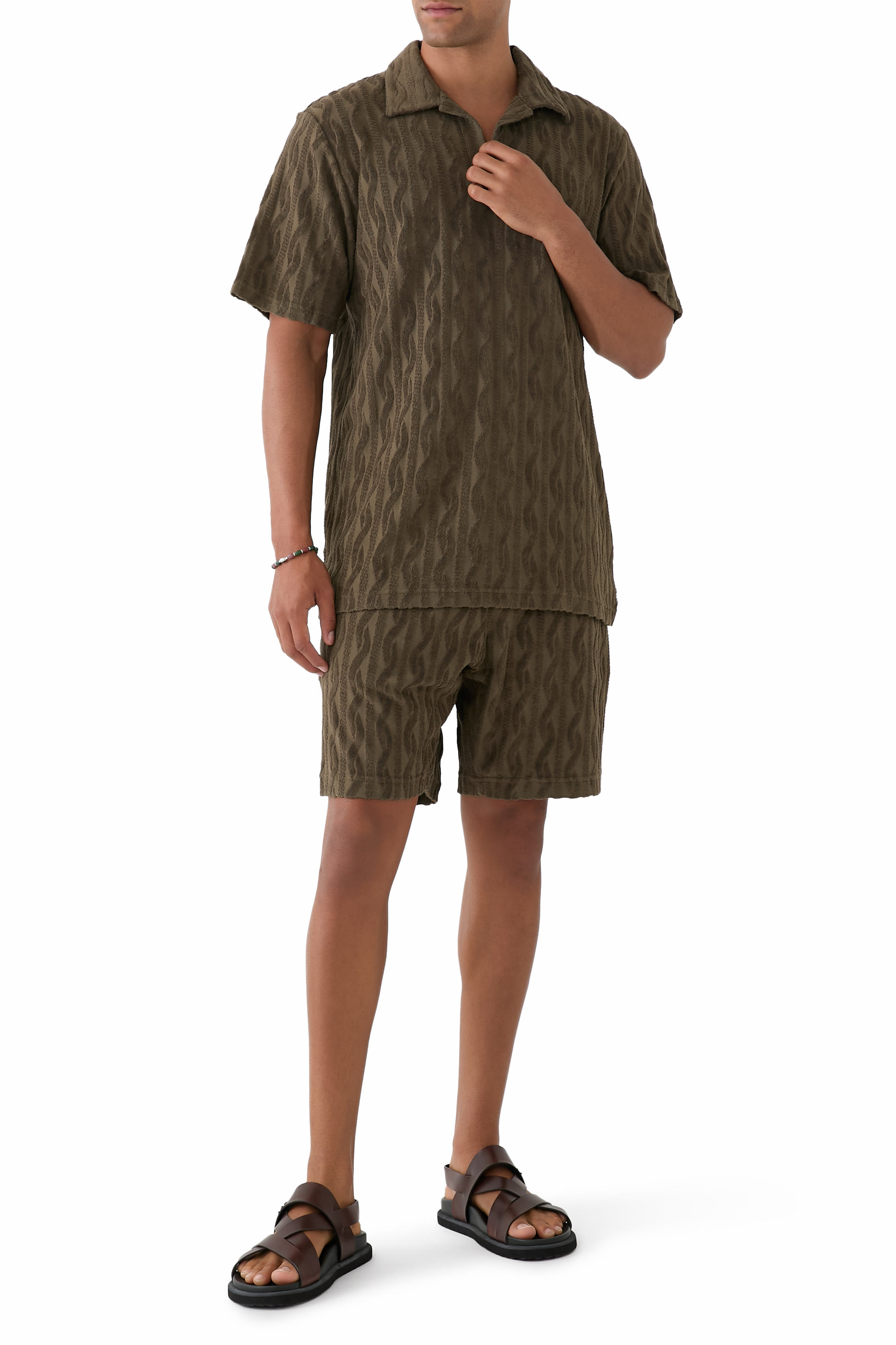 شورت أوغوستو تيري جاكار