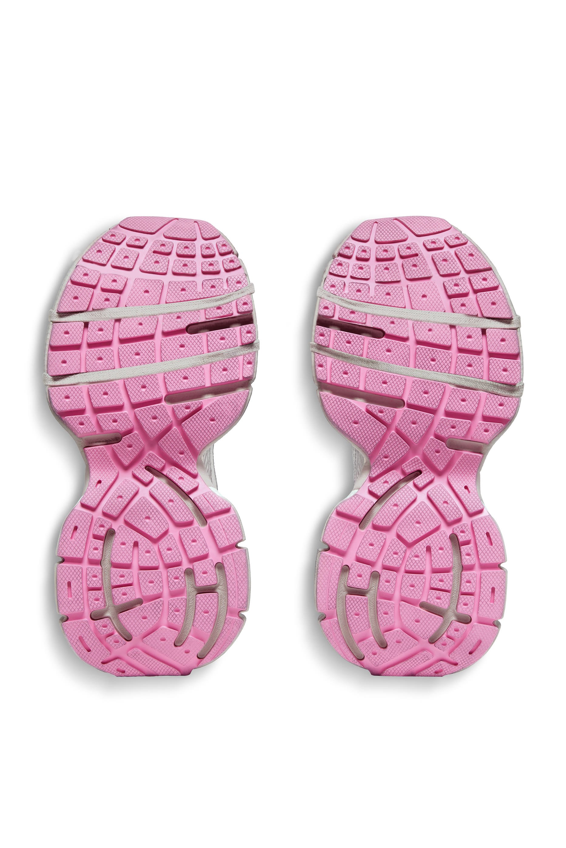 سنيكرز 3XL خالي من الجلد