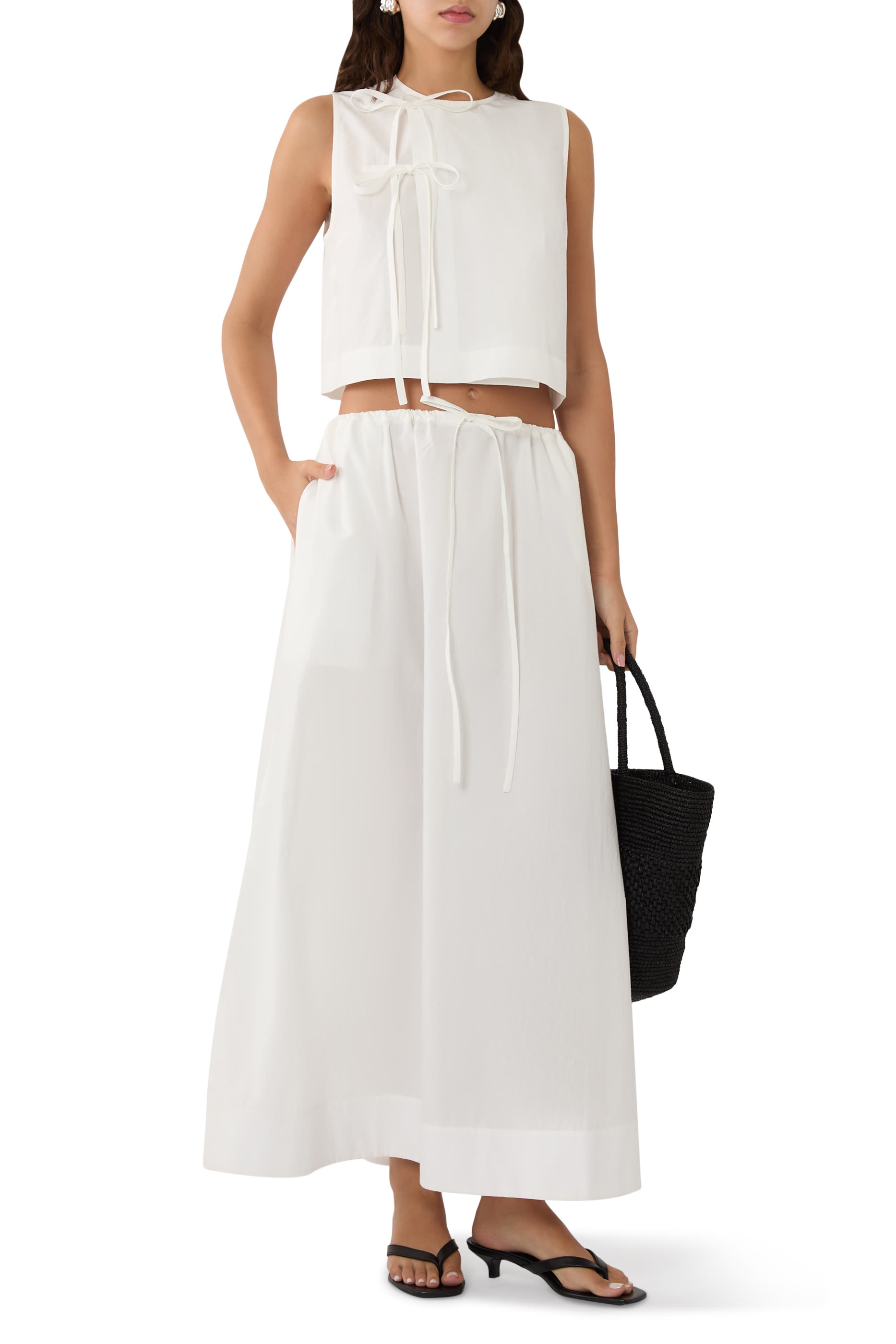 بلوزة كيوتو بربطة في الأمام