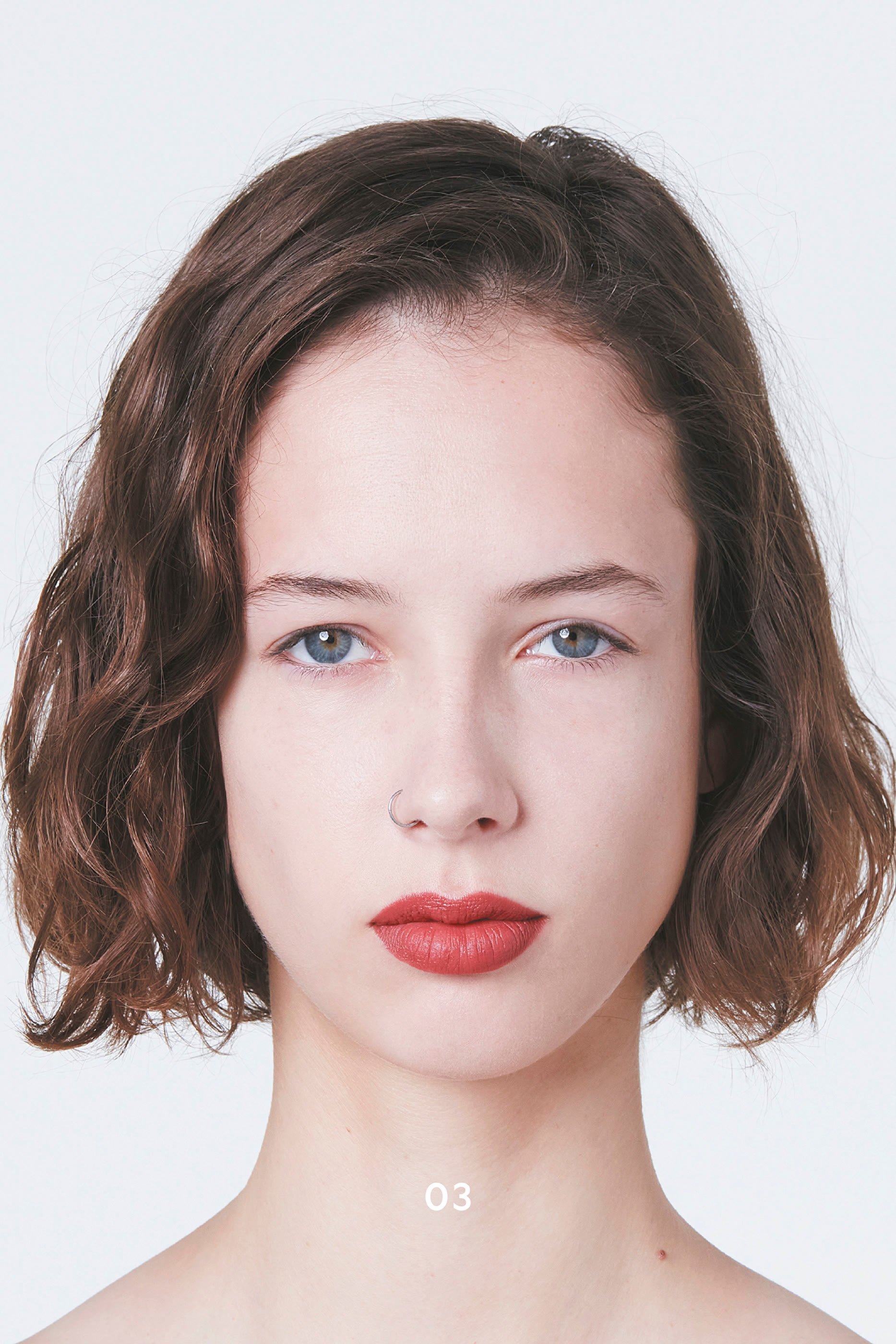 قلم تحديد الشفاه كونتور دي ليفر درجة 02 تيندر