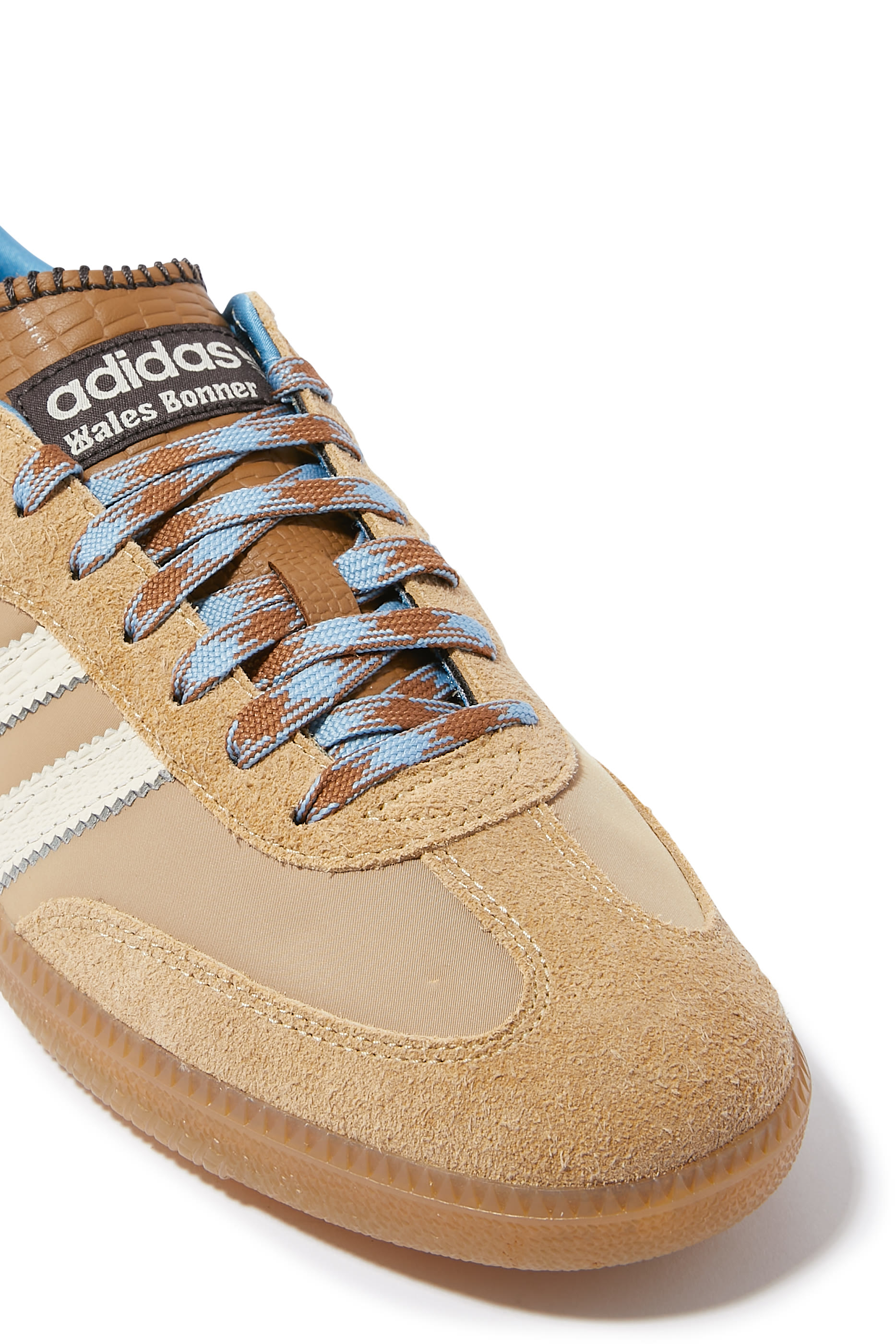 سنيكرز ويلز بونر سامبا نايلون