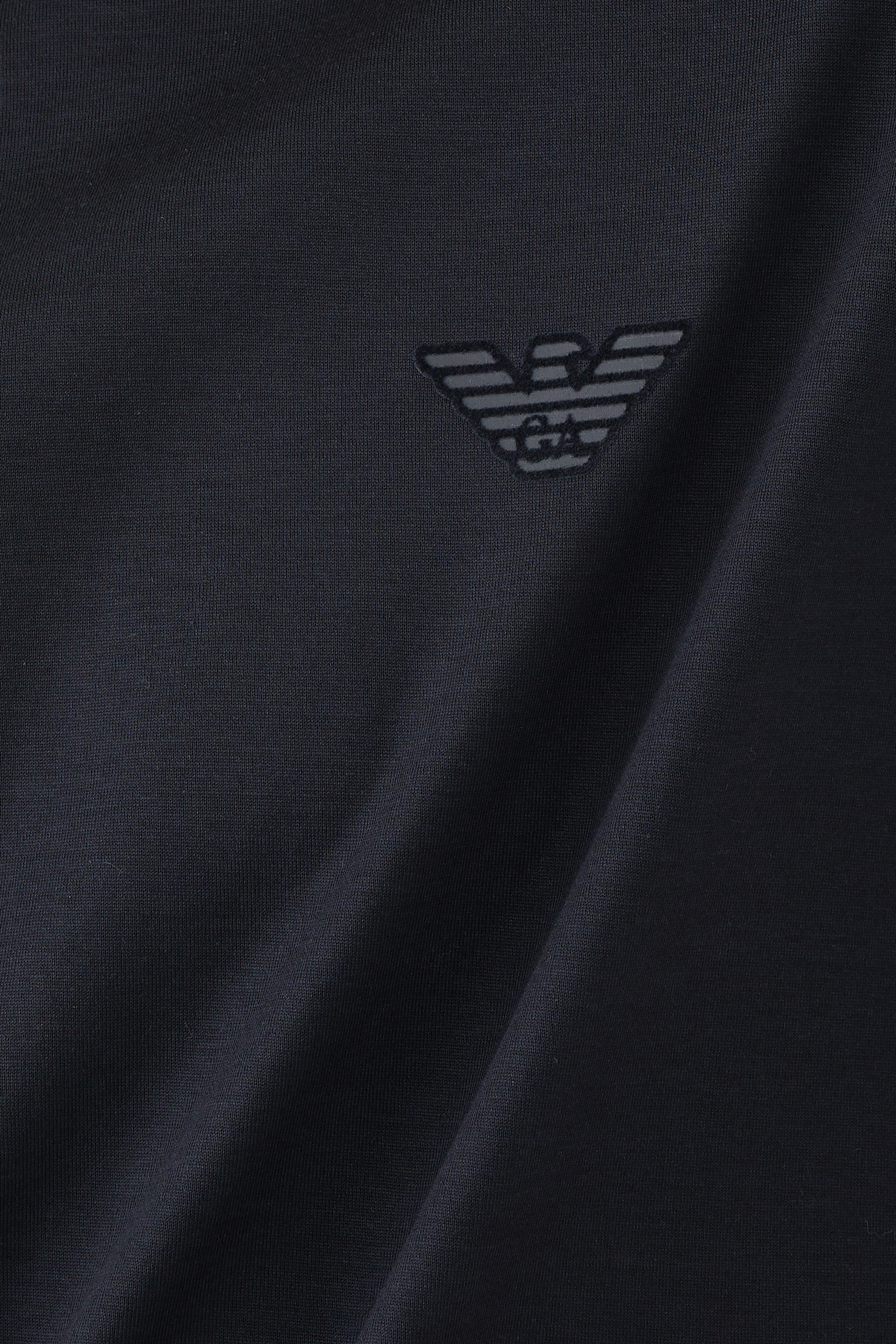 تيشيرت بشعار الماركة اللامع جيرسيه