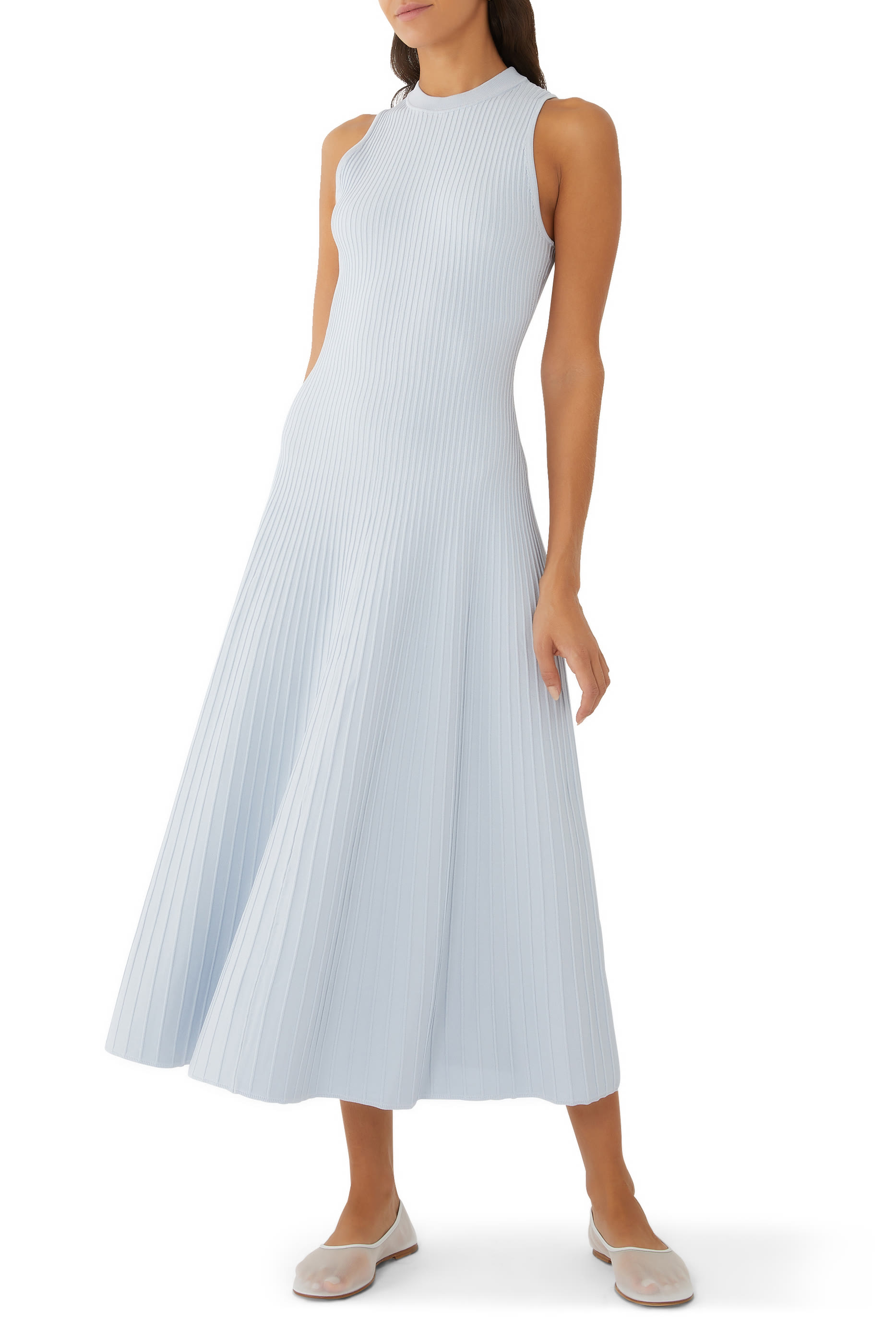 فستان منسوج بلا أكمام بياقة عالية