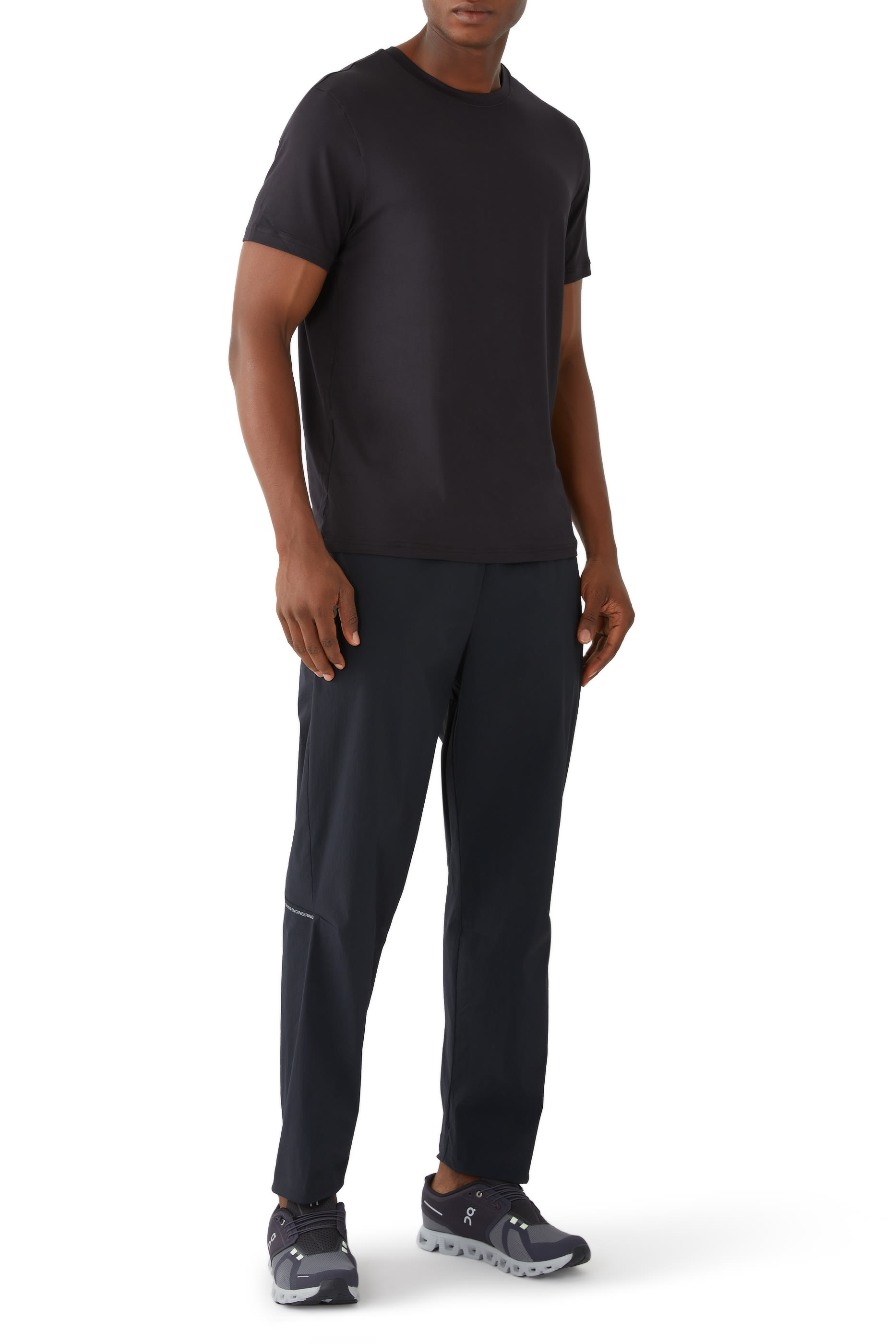 سنيكرز كلاود 5 بوش للرجال