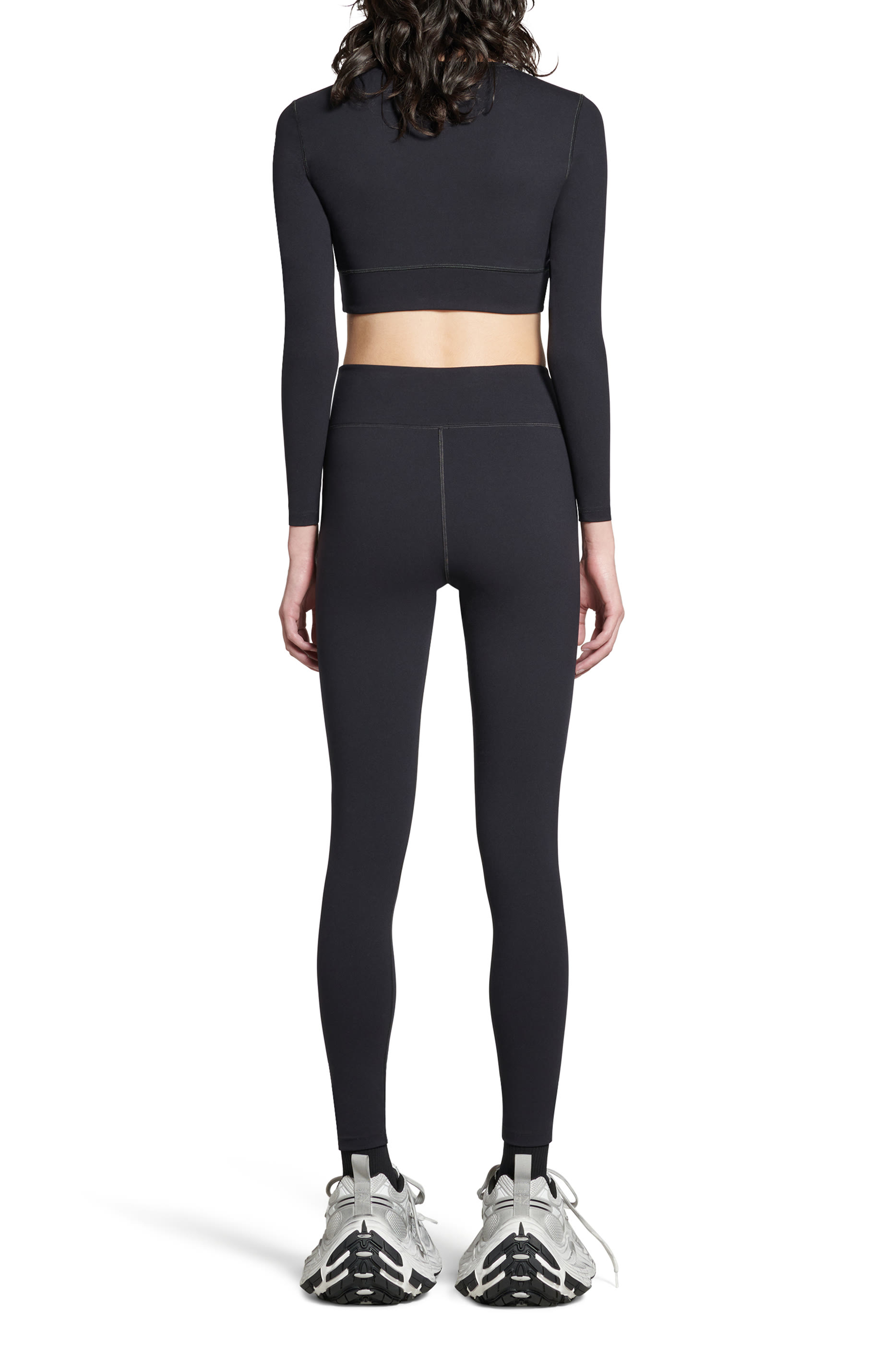 ليغينغز أكتيف وير مات سباندكس