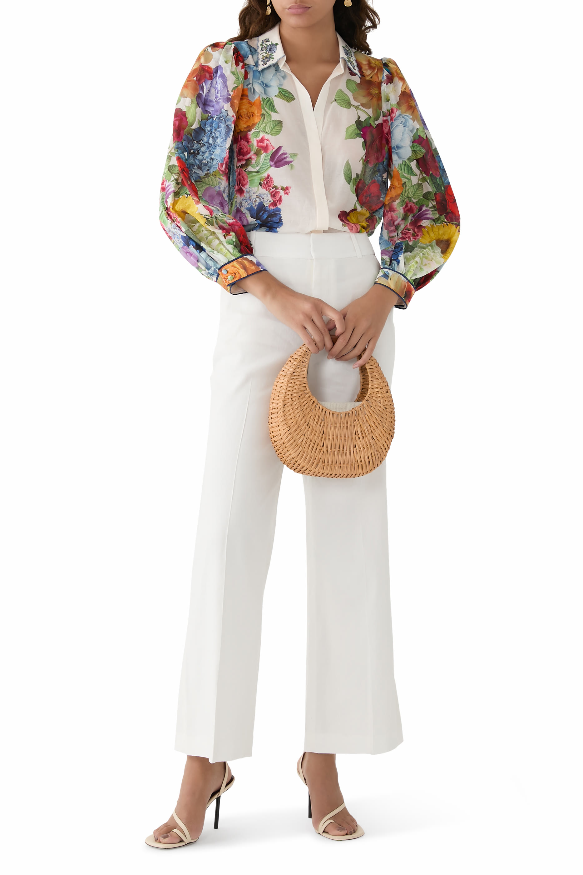 بلوزة روان بأزرار