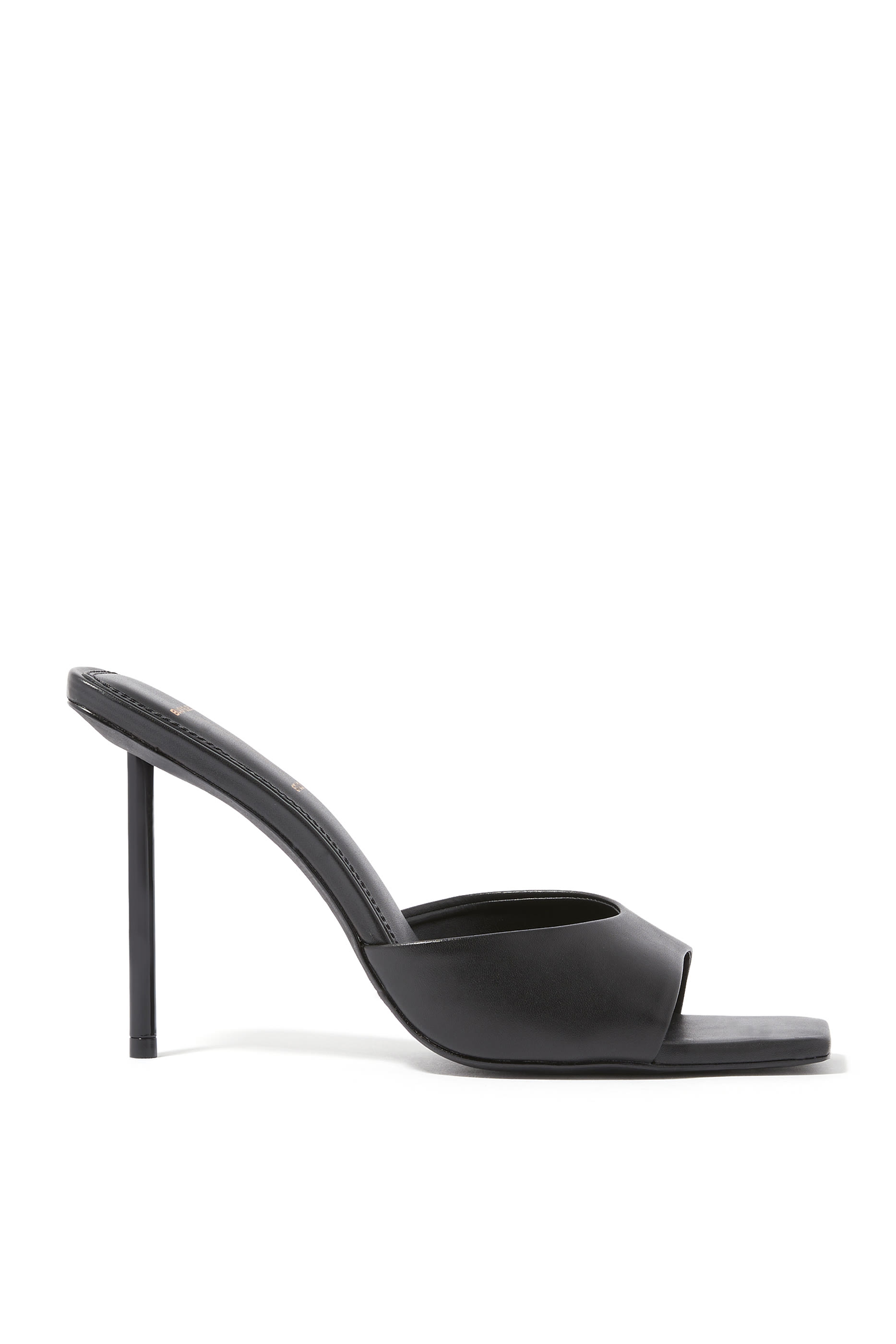 حذاء يارا 95 مفتوح من الخلف جلد