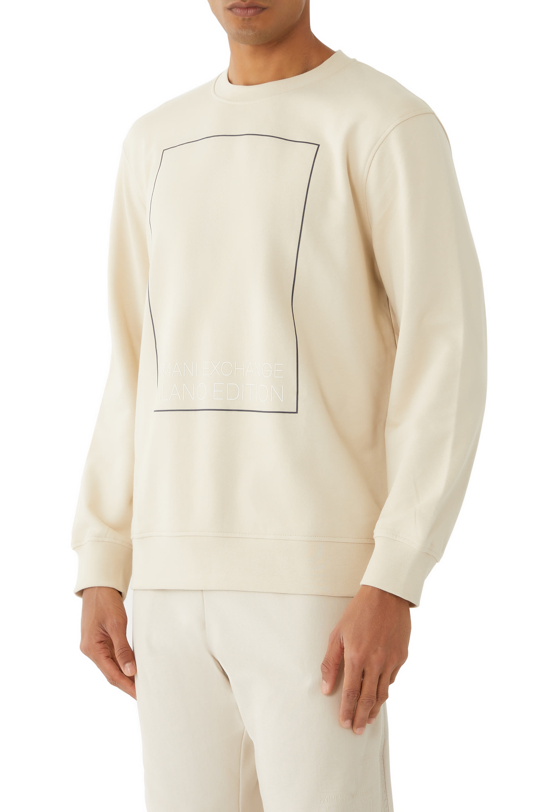 سويت شيرت إصدار ميلانو بشعار الماركة