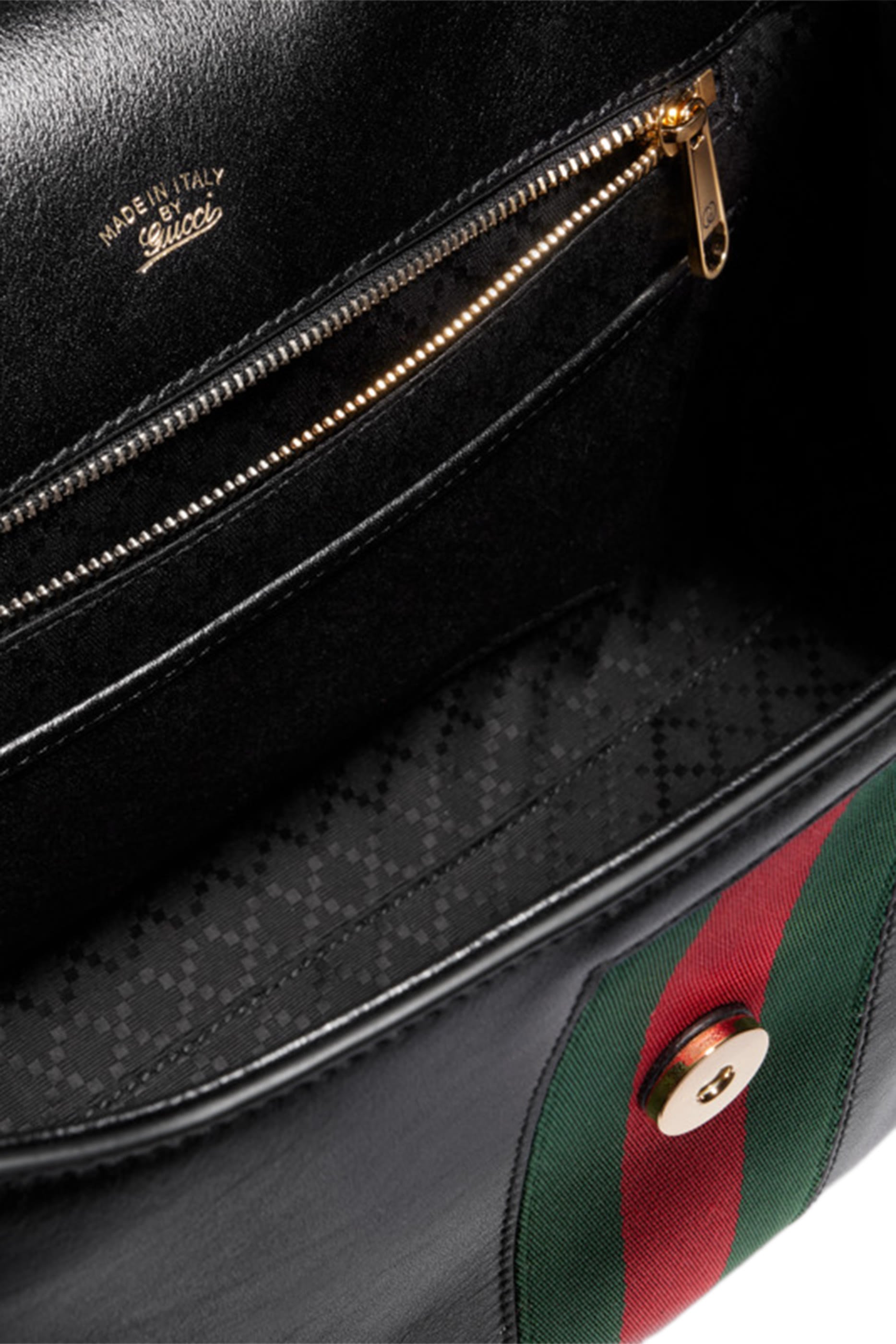 حقيبة باباراتزو متوسطة بيد علوية