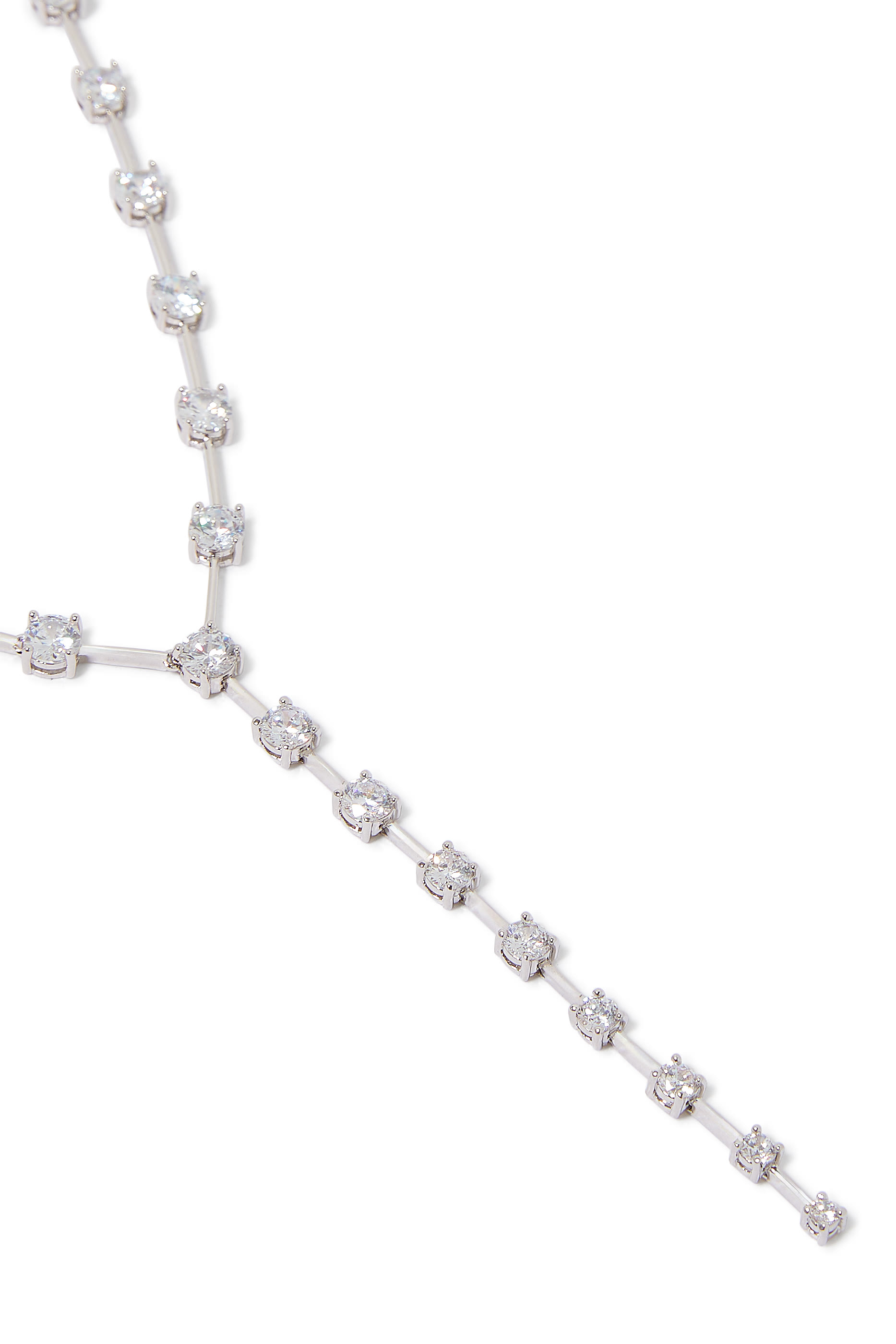 قلادة طويلة على شكل حرف Y